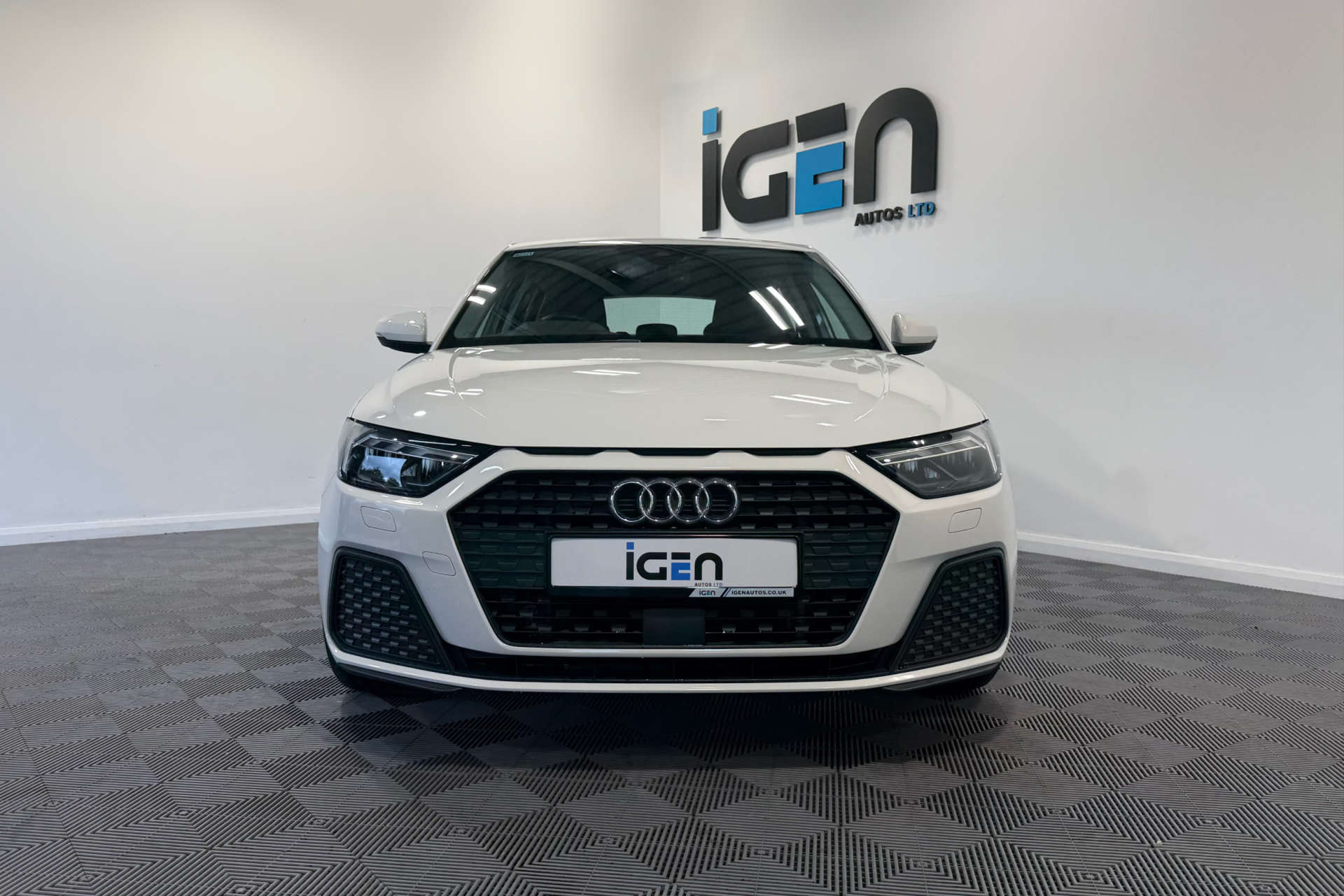 2022 Audi A1 1.0 A1 Sportback 25 TFSI Technik 5dr - vehicle photo 8 for sale on PureCar