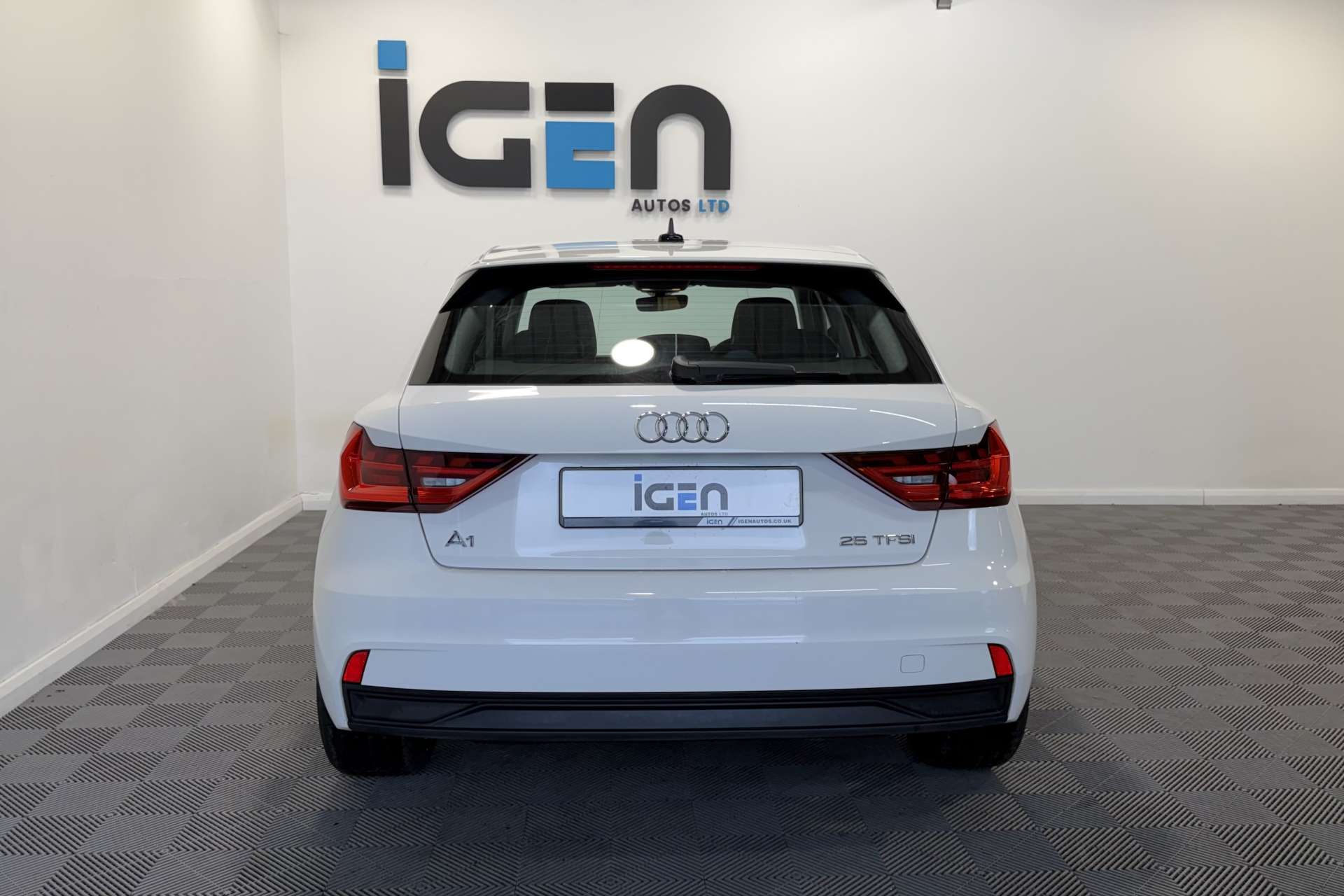 2022 Audi A1 1.0 A1 Sportback 25 TFSI Technik 5dr - vehicle photo 9 for sale on PureCar