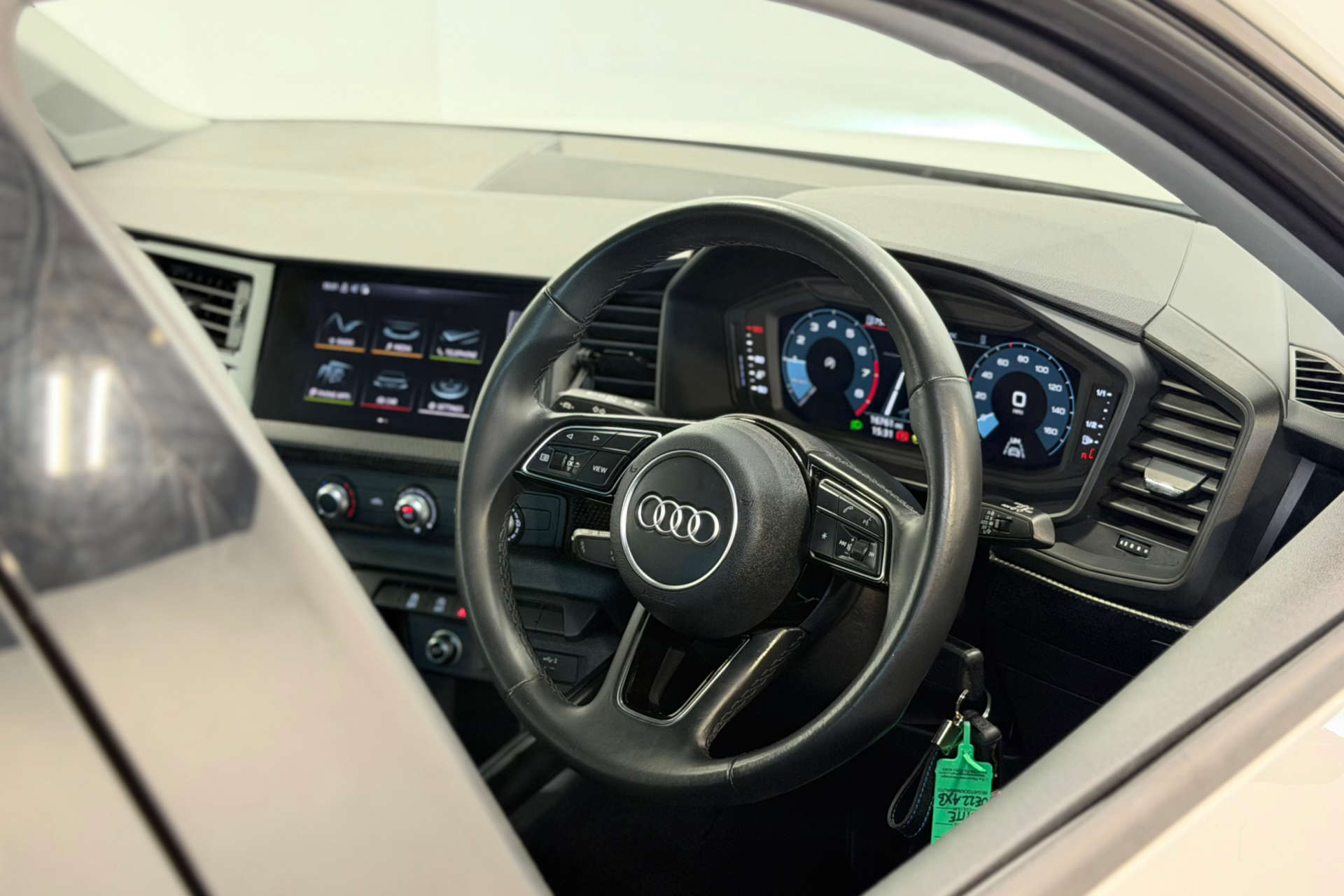 2022 Audi A1 1.0 A1 Sportback 25 TFSI Technik 5dr - vehicle photo 14 for sale on PureCar