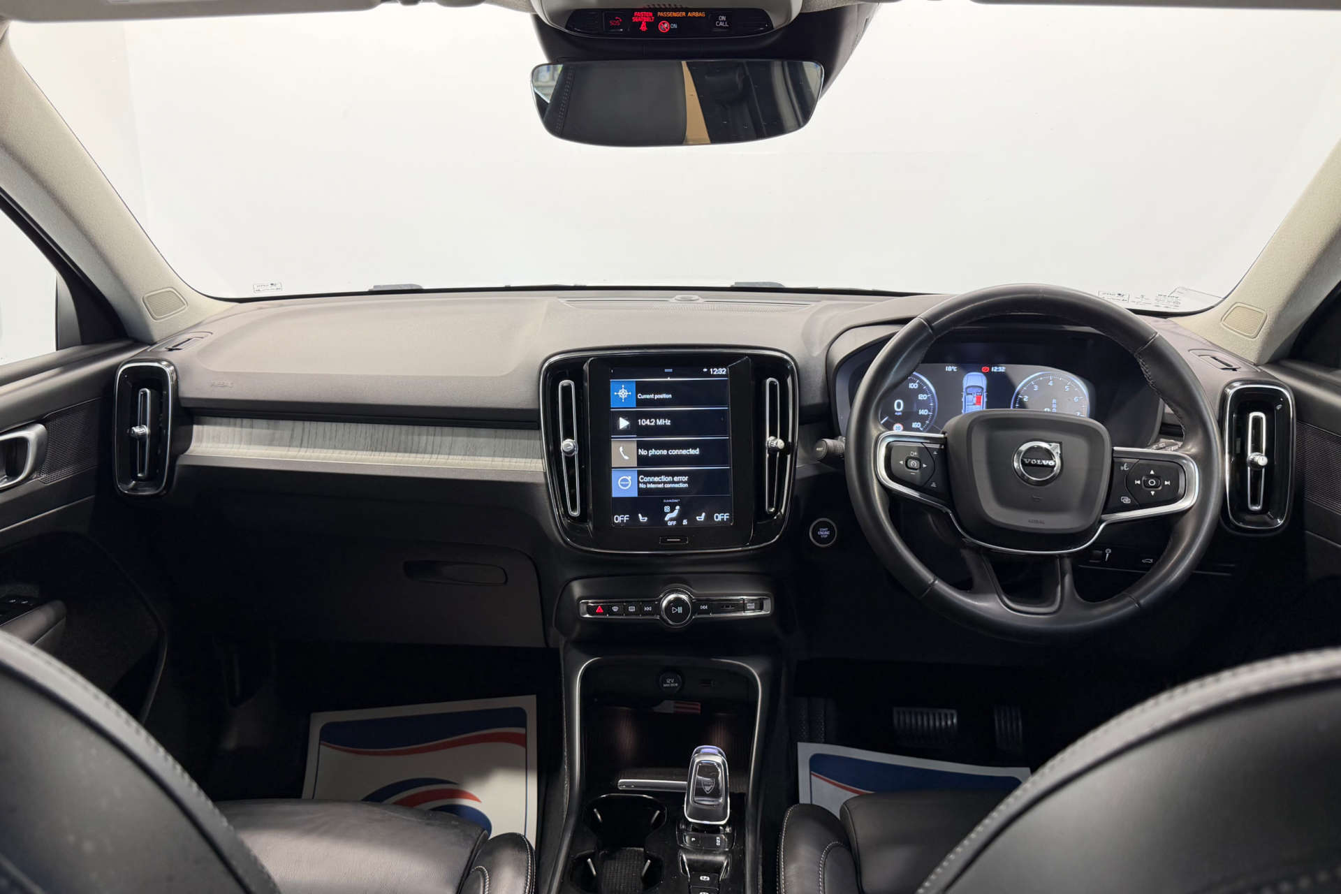2021 Volvo XC40 2.0 XC40 Inscription Pro B4 MHEV AWD Auto 4WD 5dr - vehicle photo 18 for sale on PureCar