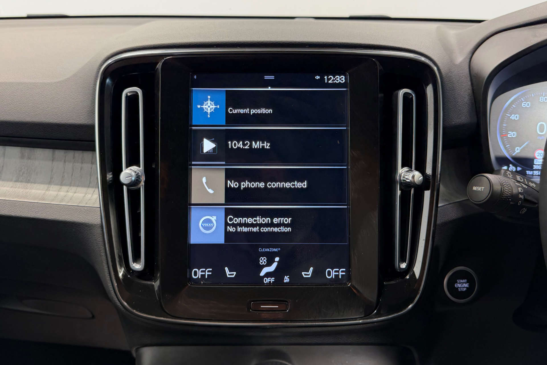 2021 Volvo XC40 2.0 XC40 Inscription Pro B4 MHEV AWD Auto 4WD 5dr - vehicle photo 19 for sale on PureCar