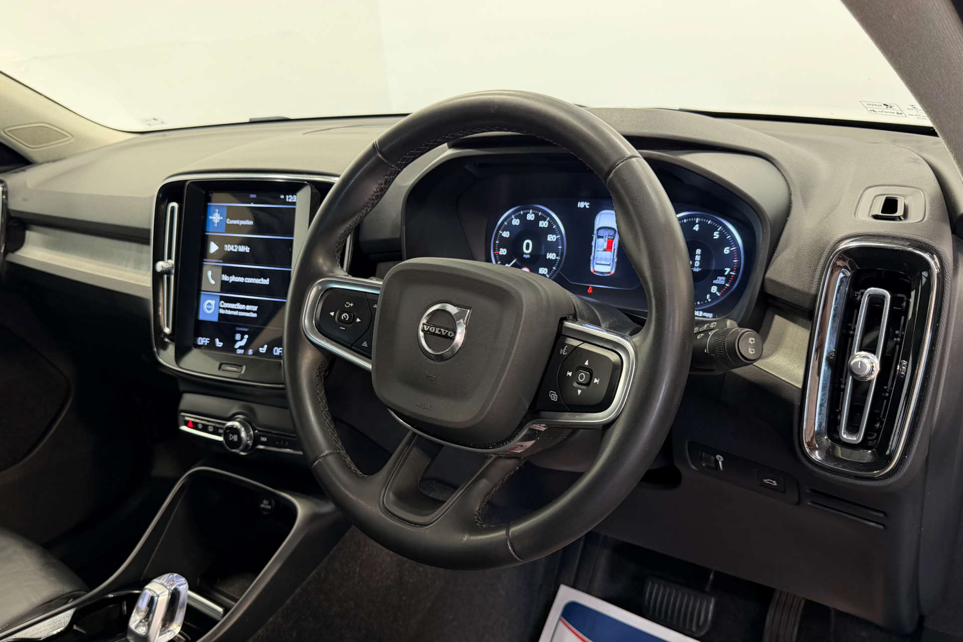 2021 Volvo XC40 2.0 XC40 Inscription Pro B4 MHEV AWD Auto 4WD 5dr - vehicle photo 22 for sale on PureCar