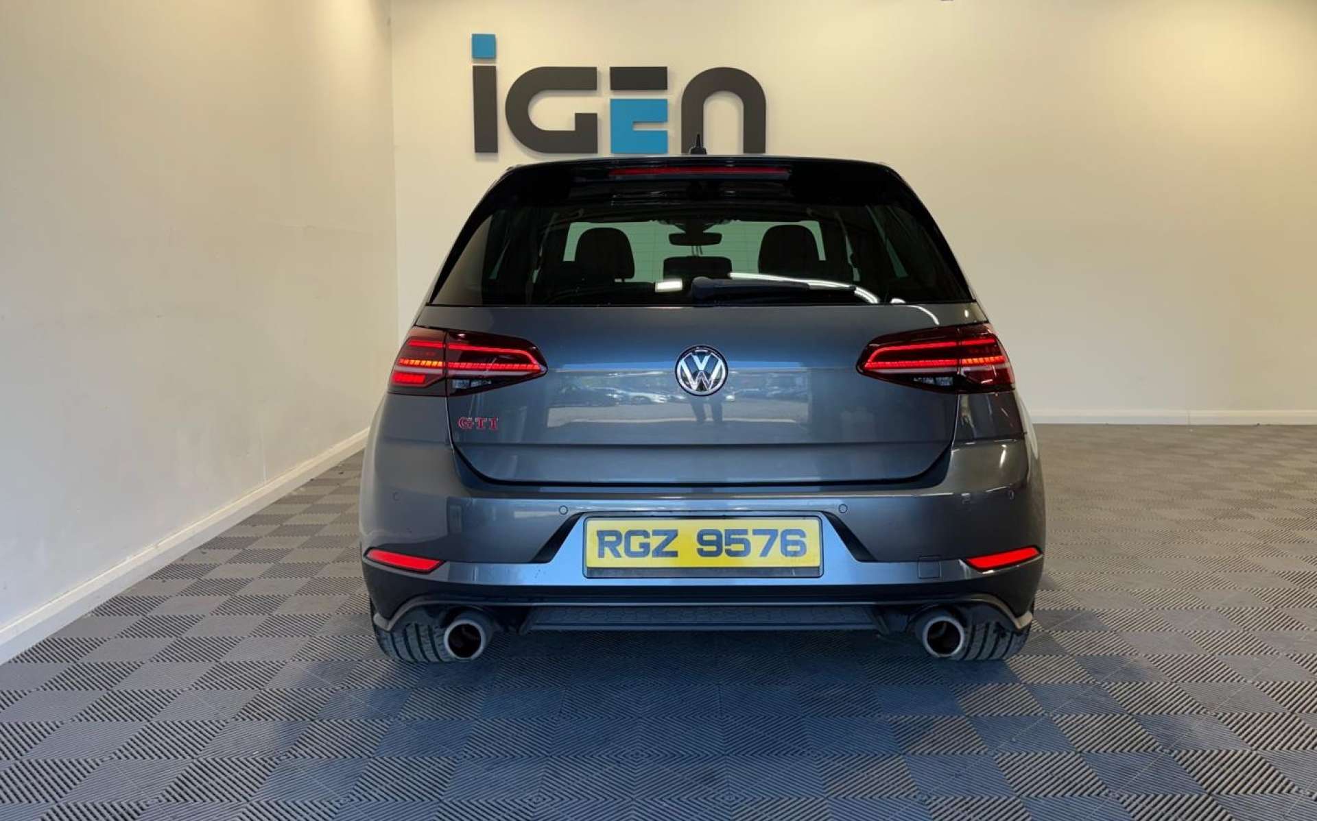 2020 Volkswagen GOLF 2.0 Golf GTi Performance TSi Semi-Auto 5dr - vehicle photo 6 for sale on PureCar