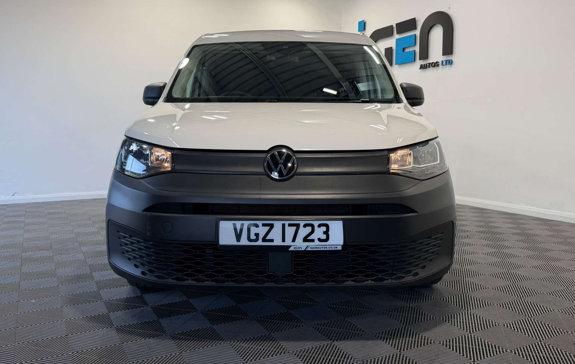 2021 Volkswagen CADDY 2.0 Caddy C20 Commerce TDI - vehicle photo 5 for sale on PureCar
