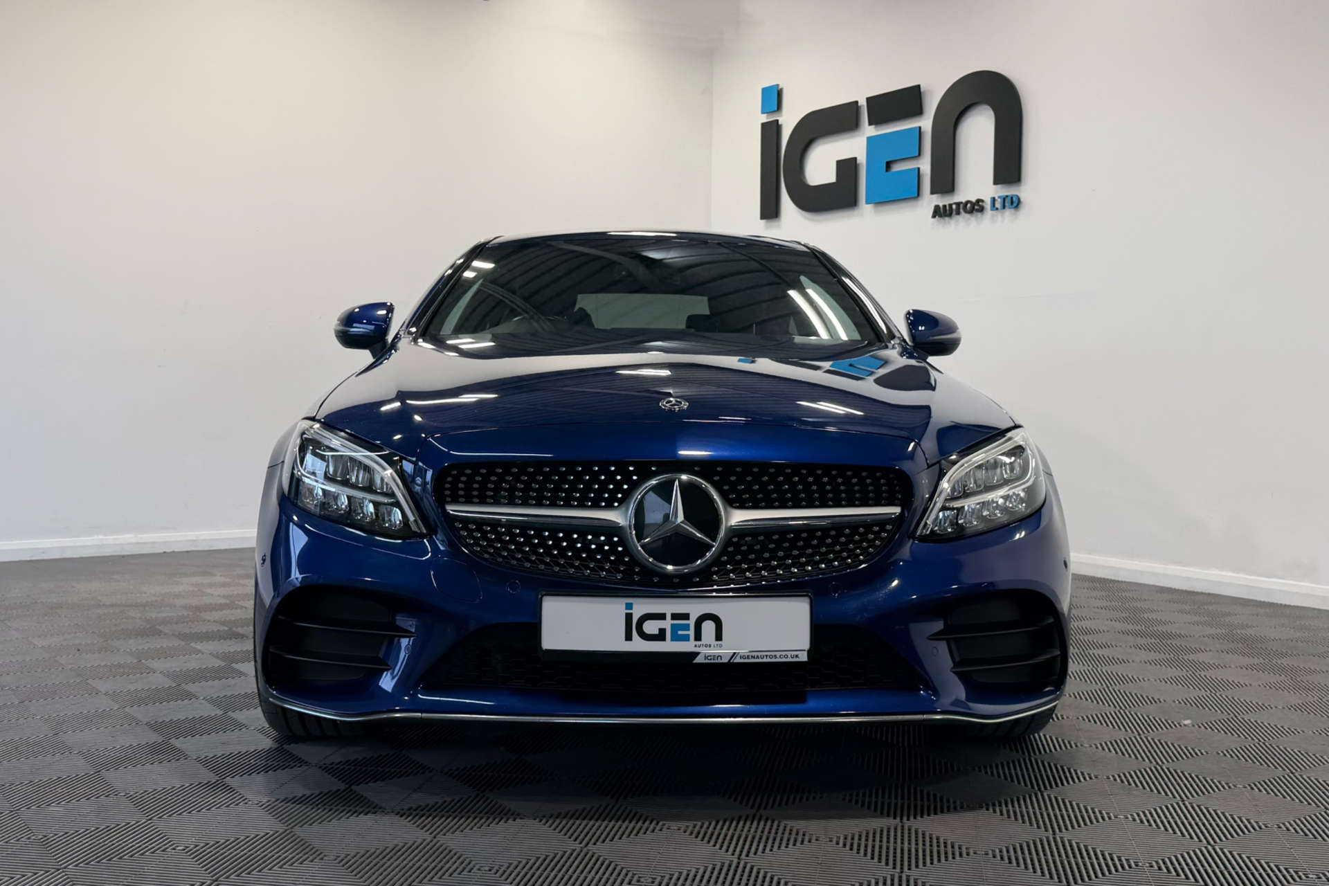 2020 MERCEDES C-CLASS 2.0 C 300 AMG Line D Auto 2dr - vehicle photo 9 for sale on PureCar