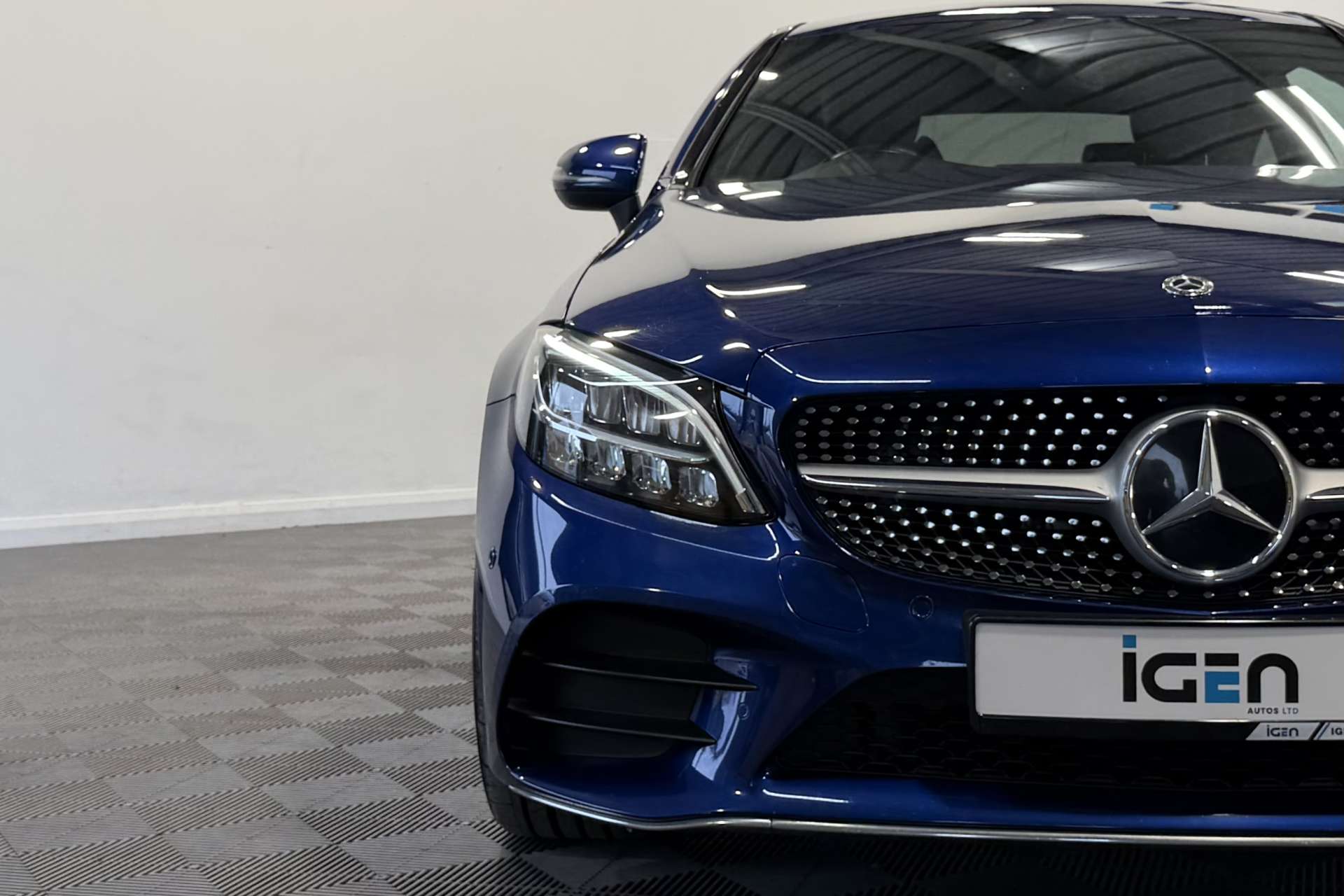 2020 MERCEDES C-CLASS 2.0 C 300 AMG Line D Auto 2dr - vehicle photo 10 for sale on PureCar