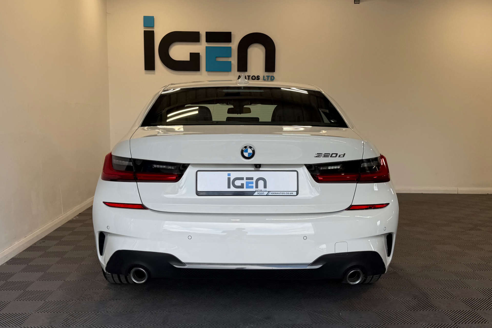 2019 BMW 3 SERIES 2.0 320d M Sport 4dr - vehicle photo 9 for sale on PureCar