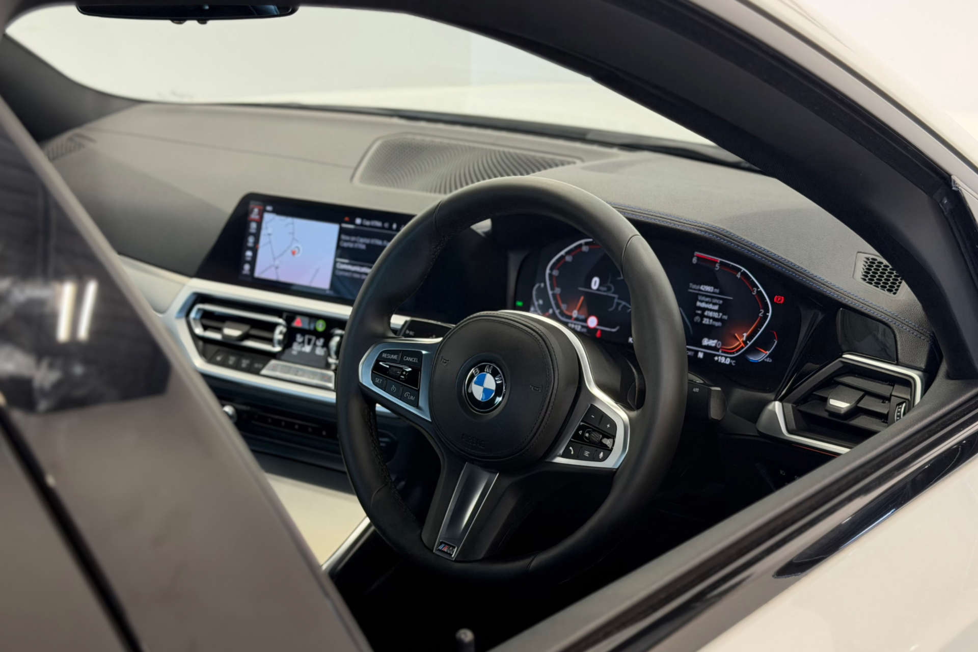 2019 BMW 3 SERIES 2.0 320d M Sport 4dr - vehicle photo 13 for sale on PureCar