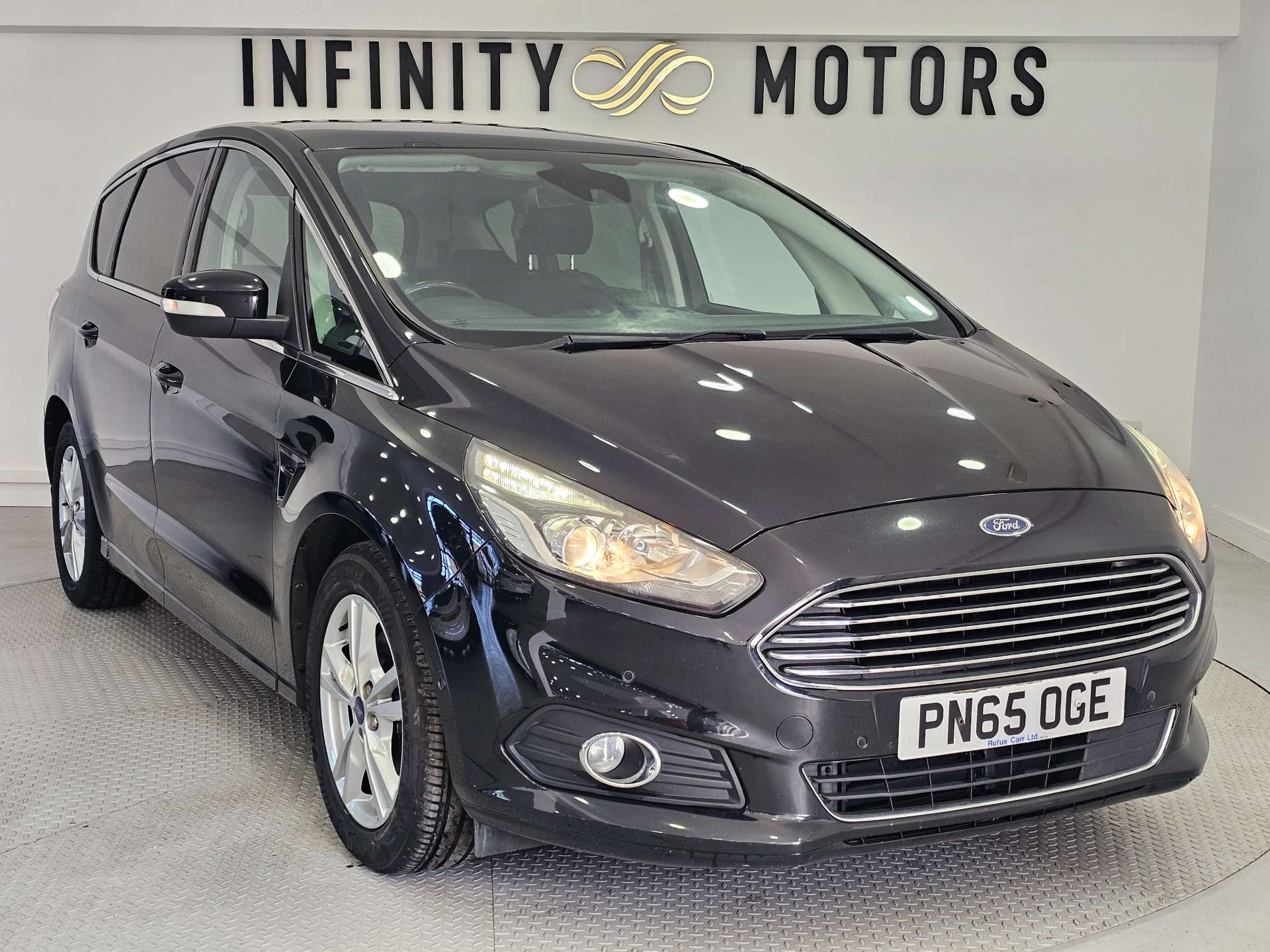 2015 Ford S-MAX 2.0 Tdci 180 Titanium 5dr