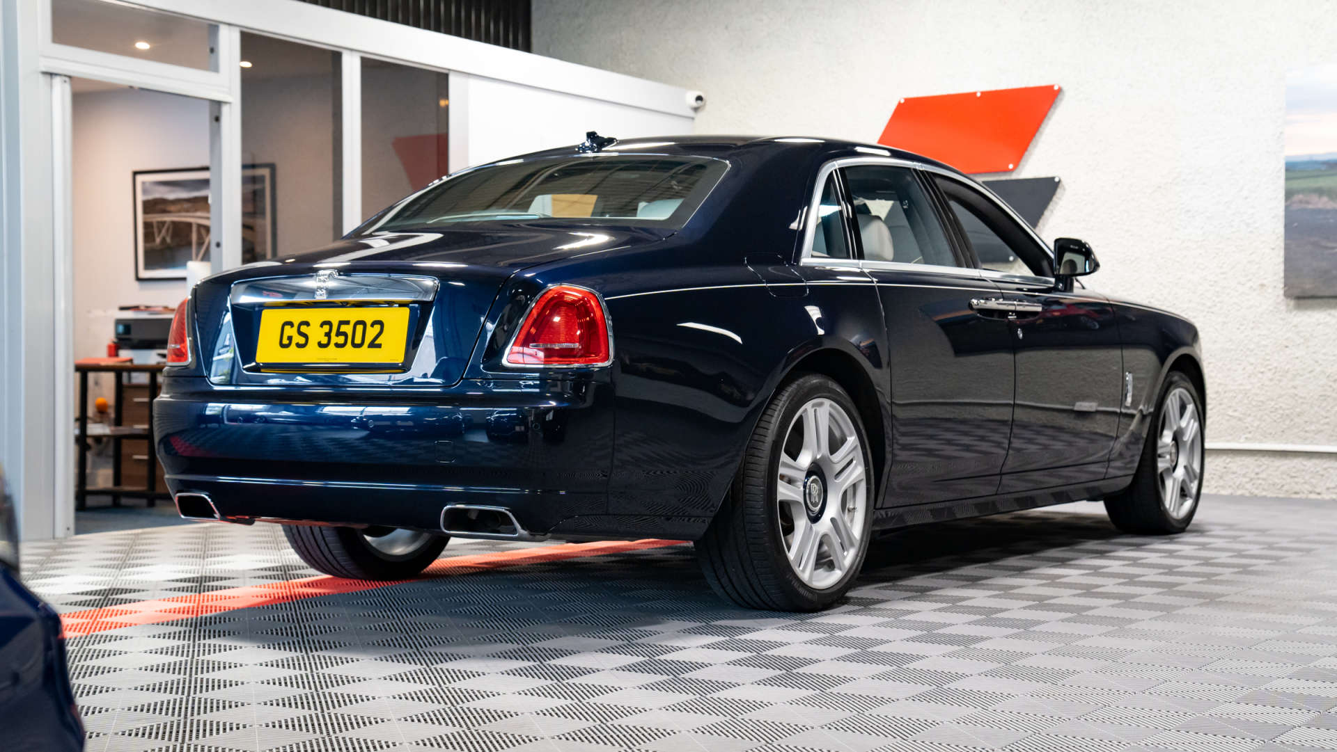 ROLLS ROYCE GHOST 6.6 Ghost V12 SWB Auto 4dr #1