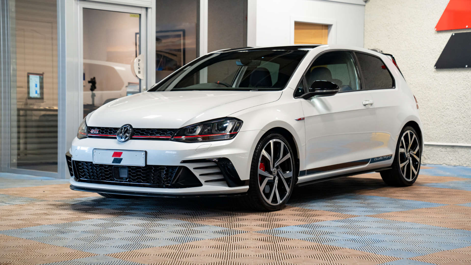 VOLKSWAGEN GOLF 2.0 Golf GTi Clubsport Edition 40 3dr #0