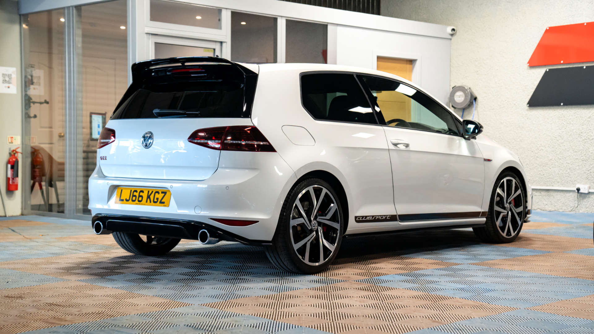 VOLKSWAGEN GOLF 2.0 Golf GTi Clubsport Edition 40 3dr #1