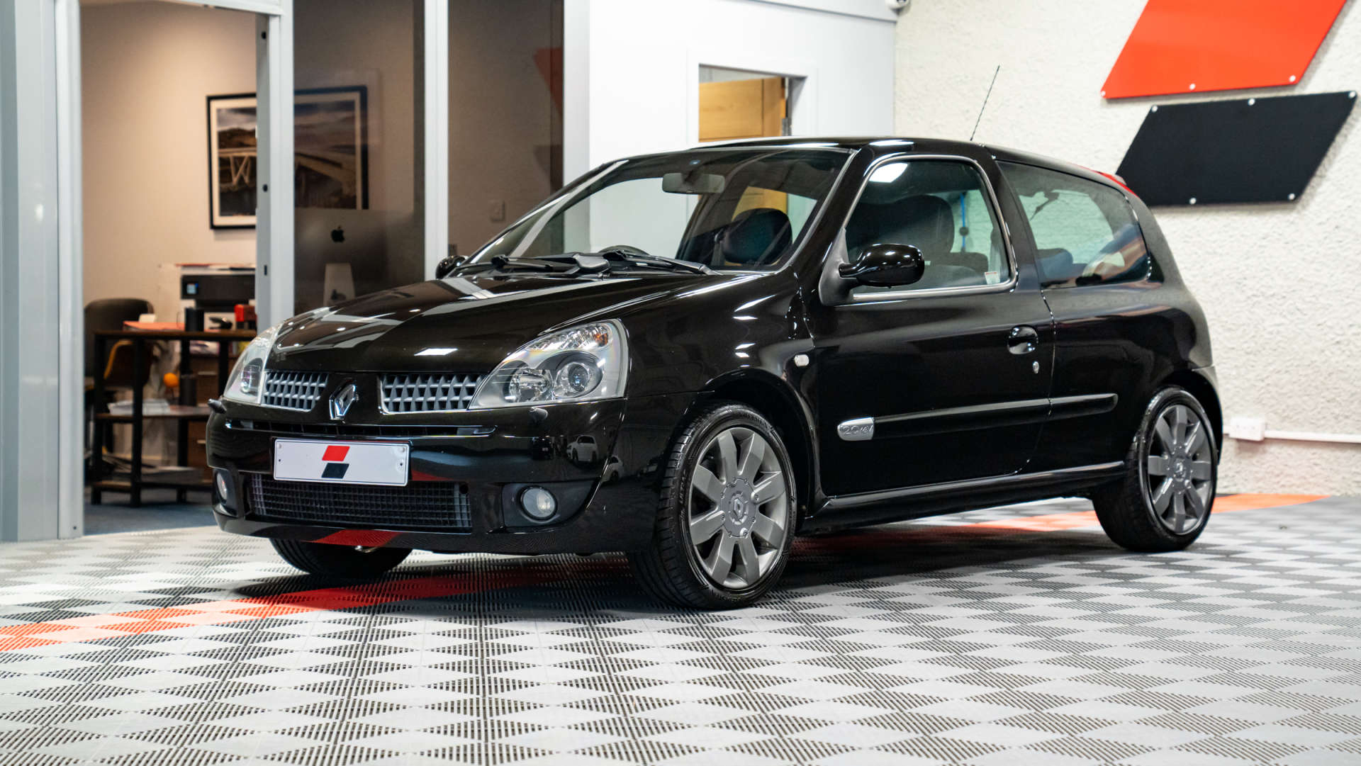 RENAULT CLIO 2.0 Clio Renault Sport 182 16v 3dr #0