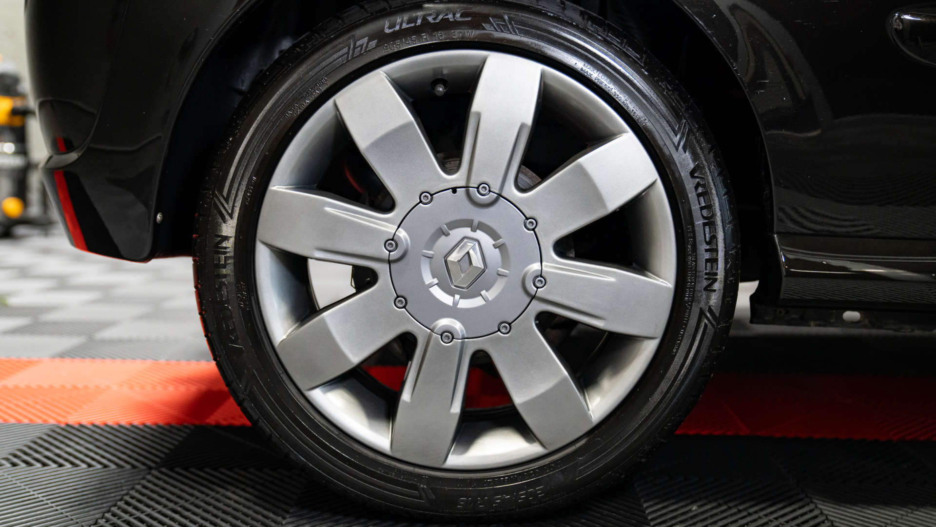 RENAULT CLIO 2.0 Clio Renault Sport 182 16v 3dr #20