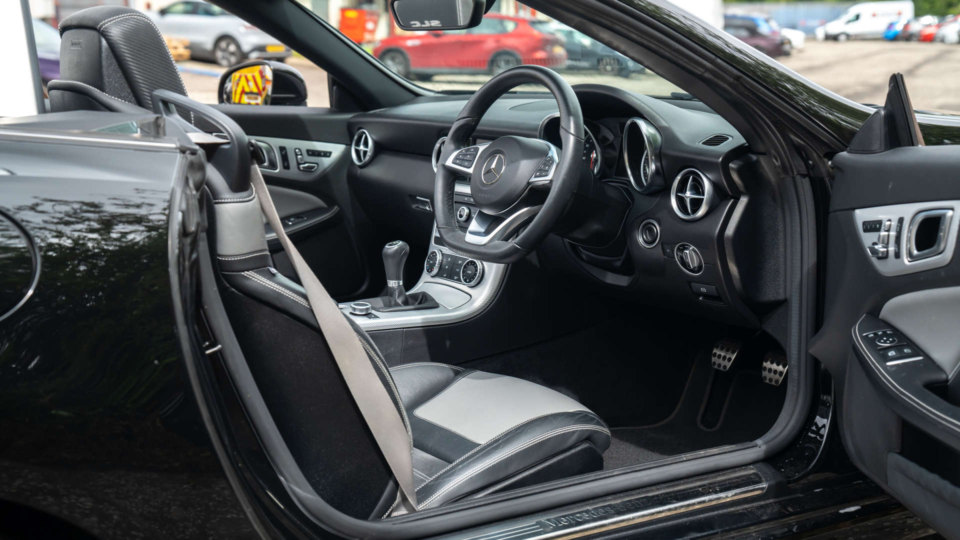 MERCEDES-BENZ SLC 2.0 SLC 200 Final Edition Premium 2dr #10