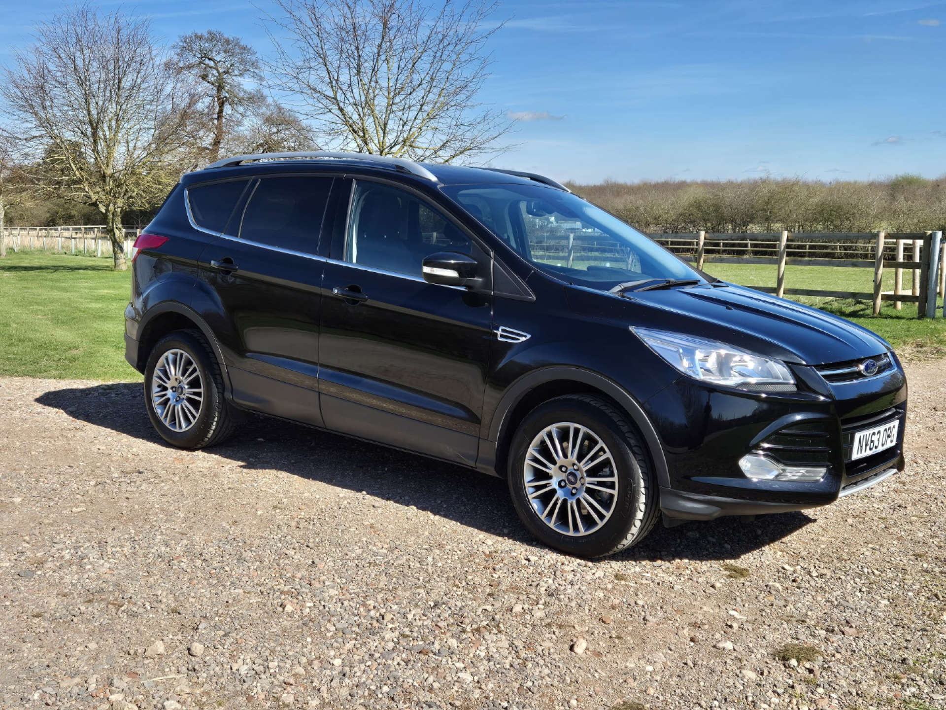 FORD KUGA 2.0 Kuga Titanium 4x2 TDCi 5dr #1