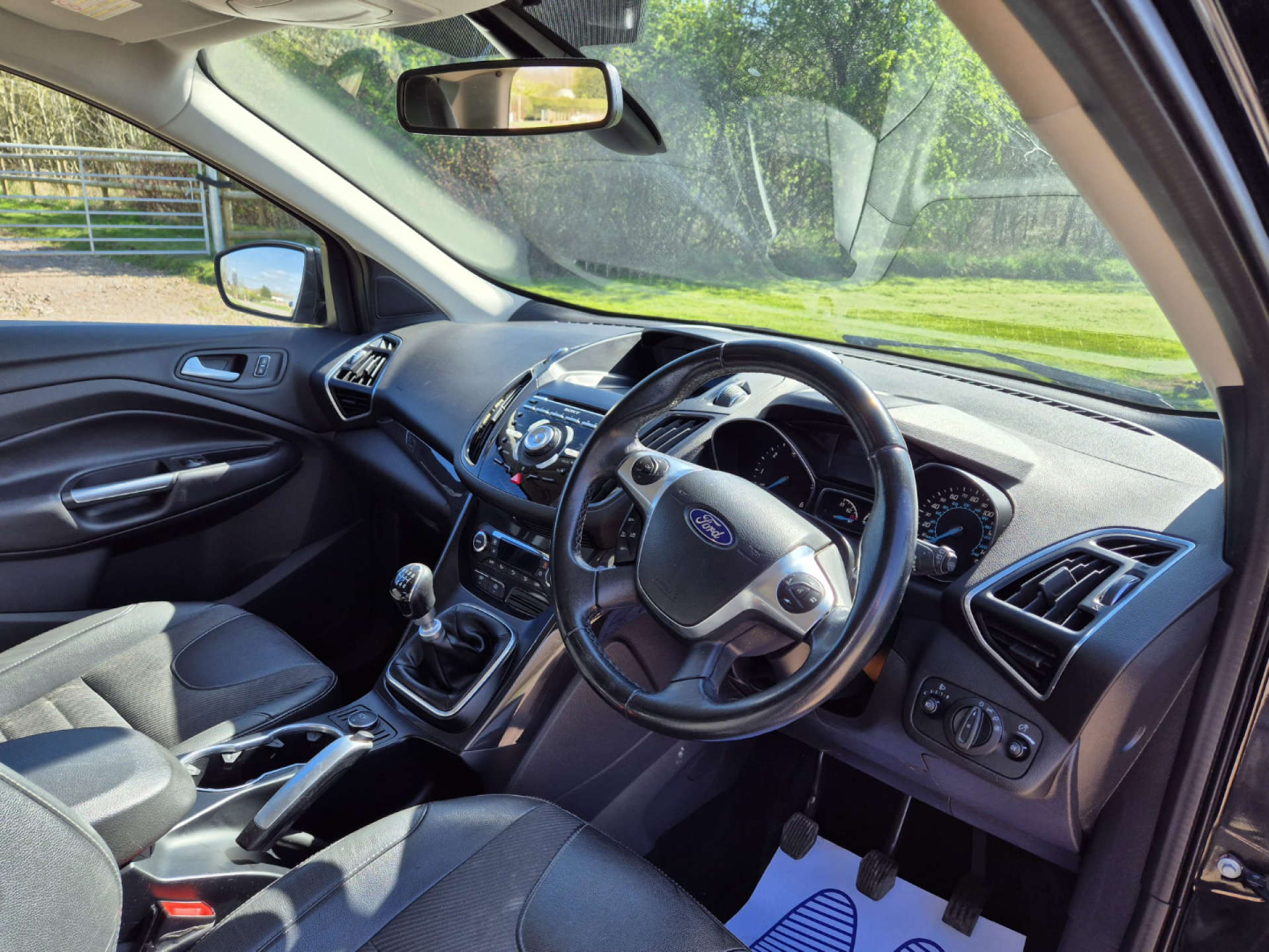 FORD KUGA 2.0 Kuga Titanium 4x2 TDCi 5dr #13