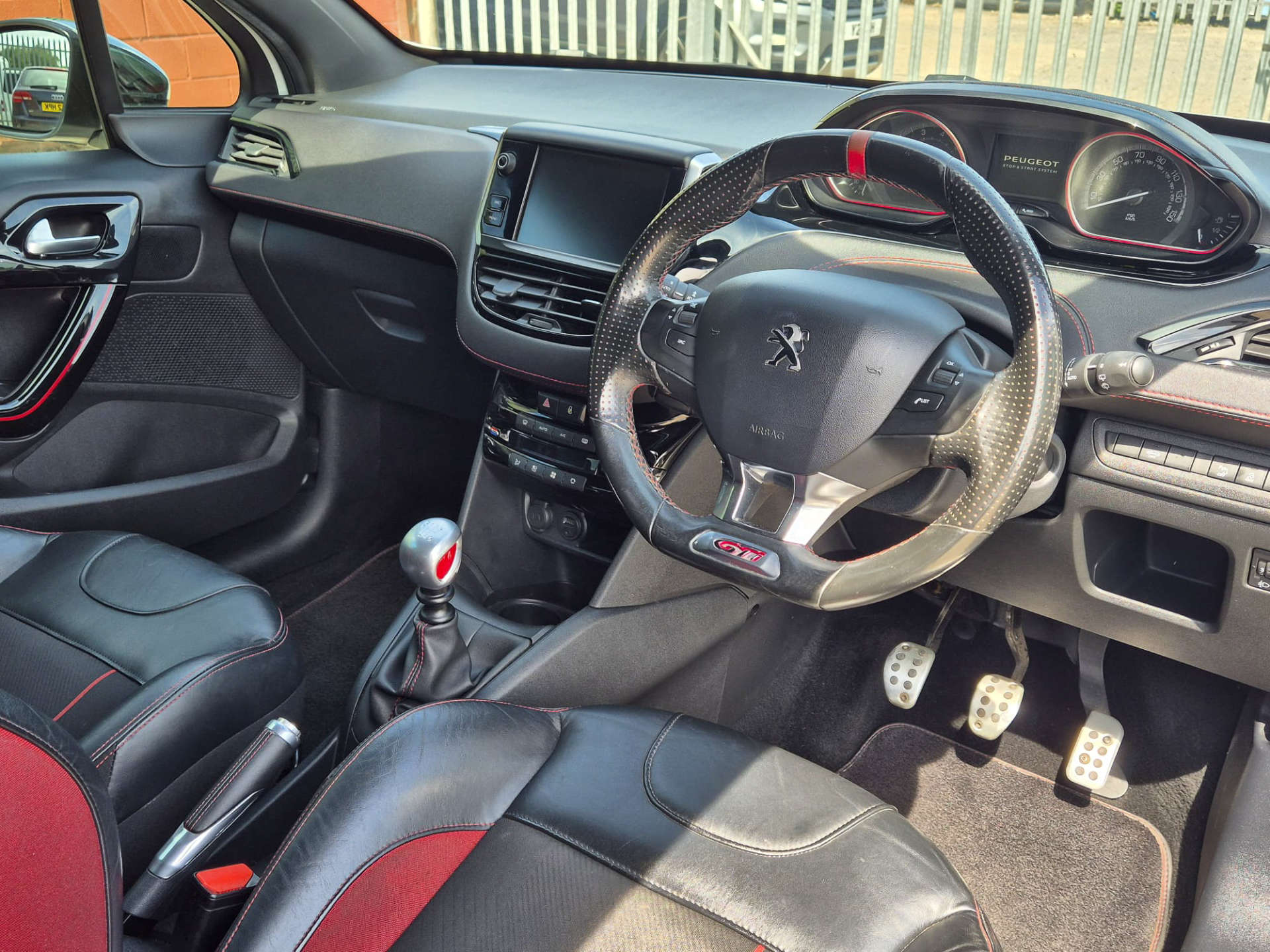 PEUGEOT 208 1.6 208 GTi Prestige THP 3dr #19