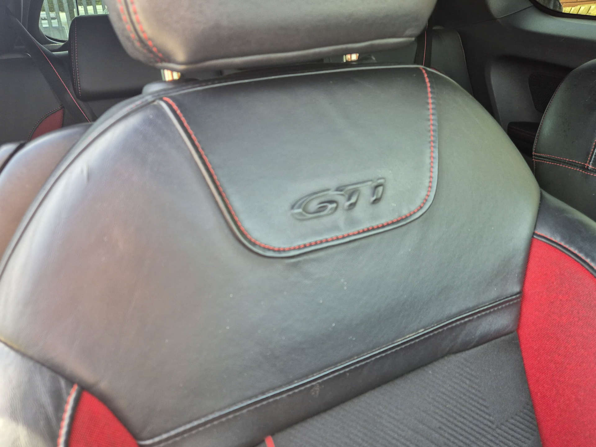PEUGEOT 208 1.6 208 GTi Prestige THP 3dr #39