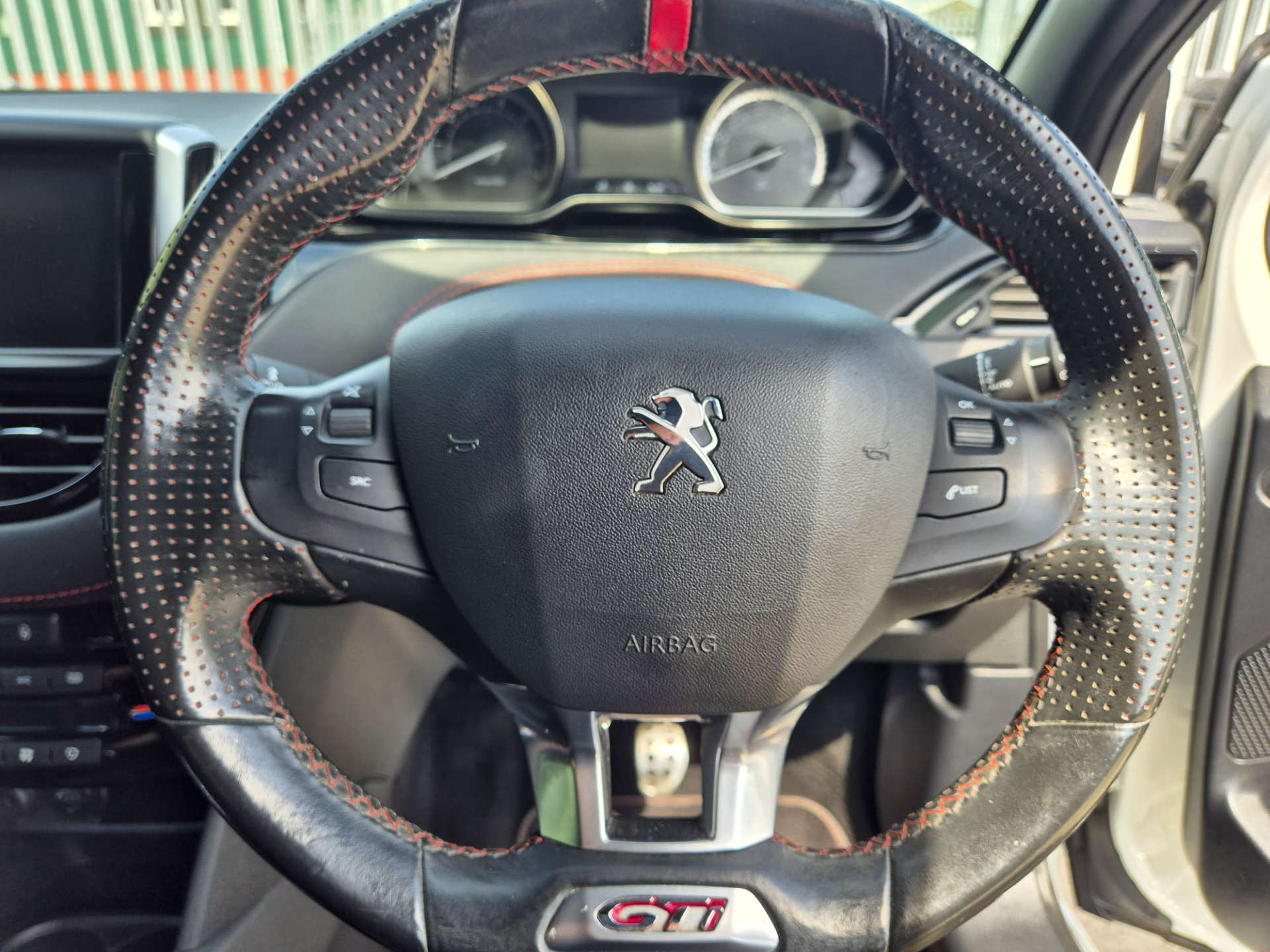 PEUGEOT 208 1.6 208 GTi Prestige THP 3dr #37
