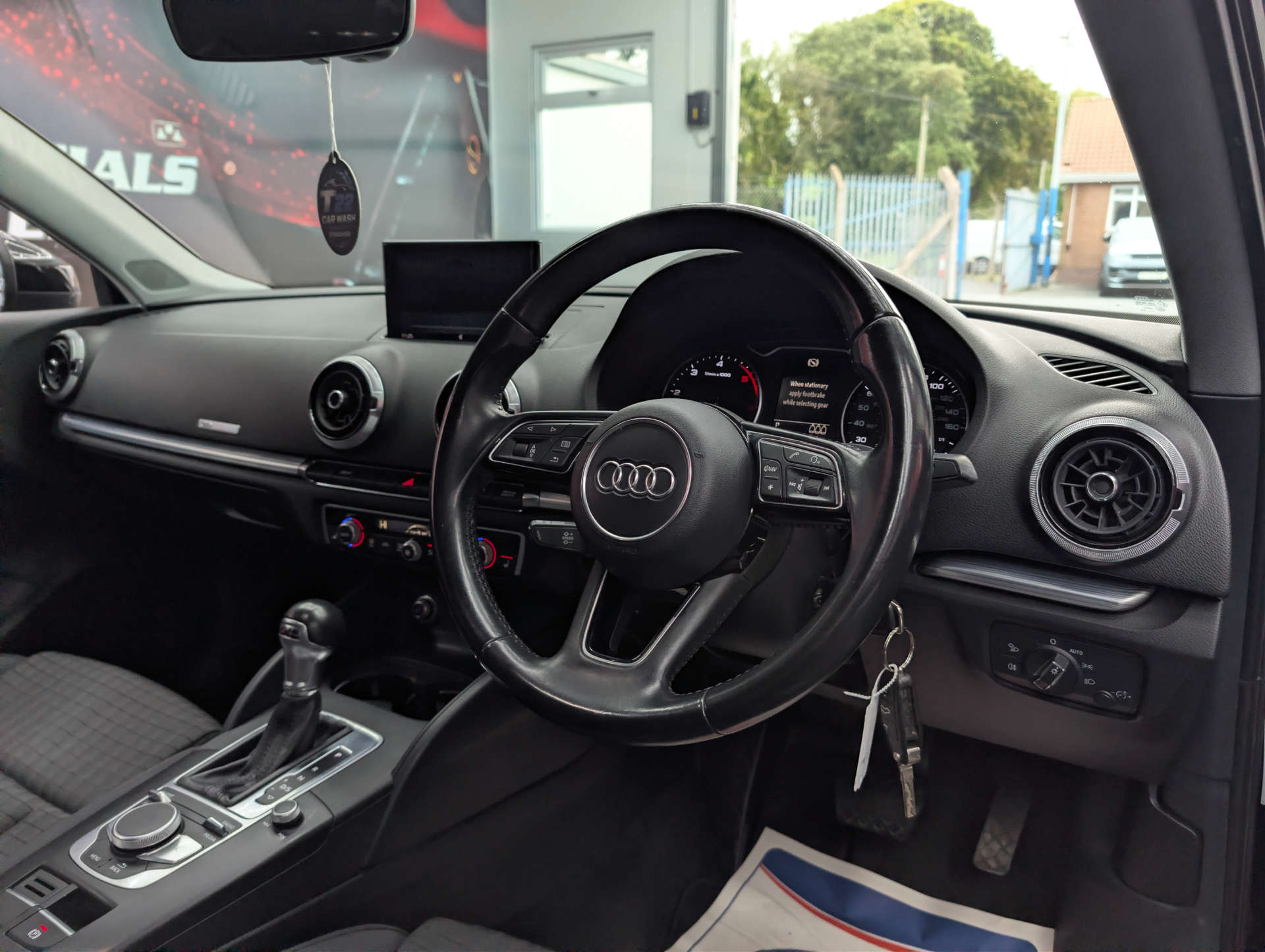 2017 AUDI A3 1.6 A3 Sport TDI Semi-Auto 4dr - vehicle photo 6 for sale on PureCar