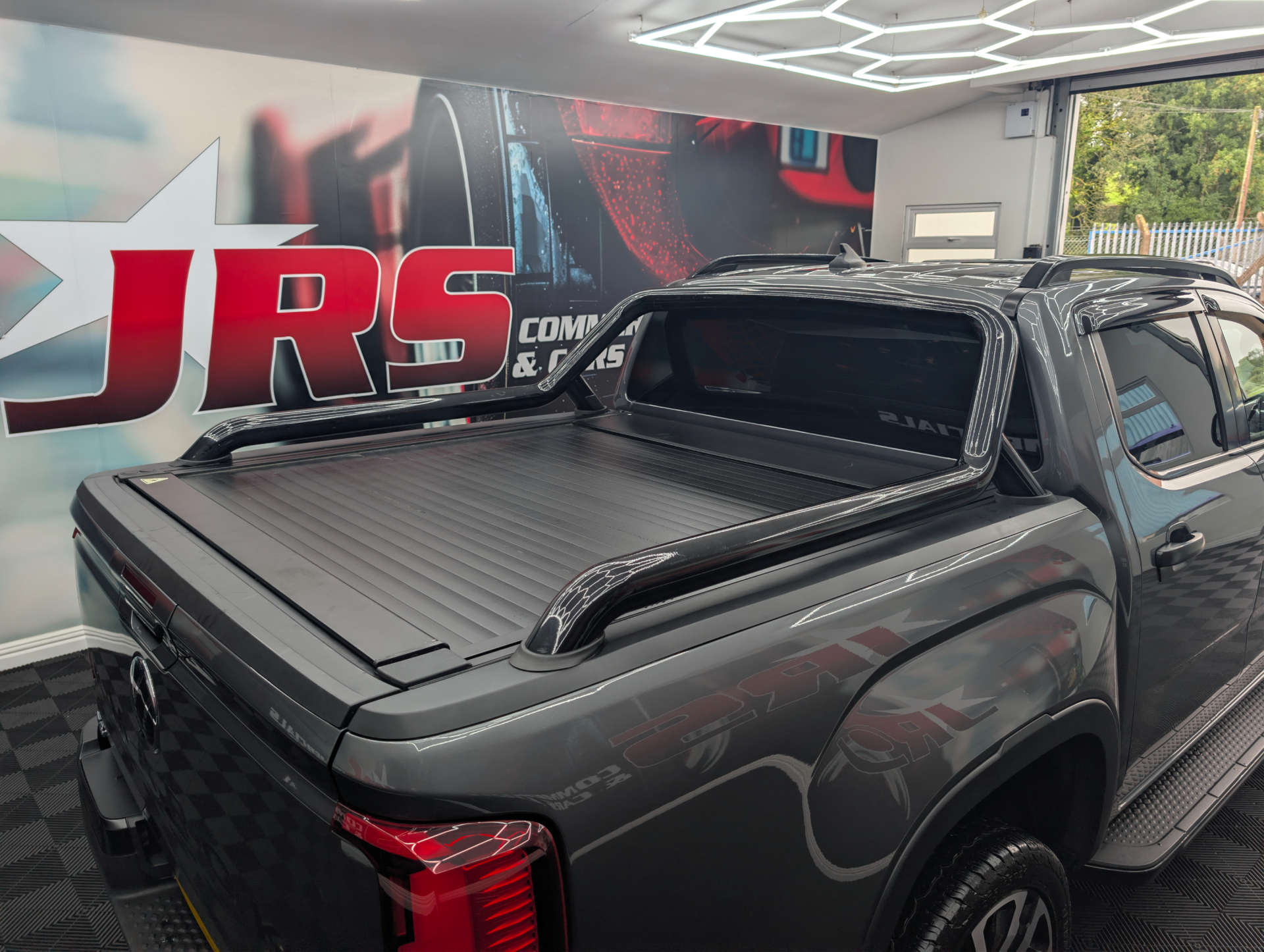 2024 VOLKSWAGEN AMAROK 3.0 Amarok Aventura V6 TDI 4M Auto 4WD - vehicle photo 6 for sale on PureCar