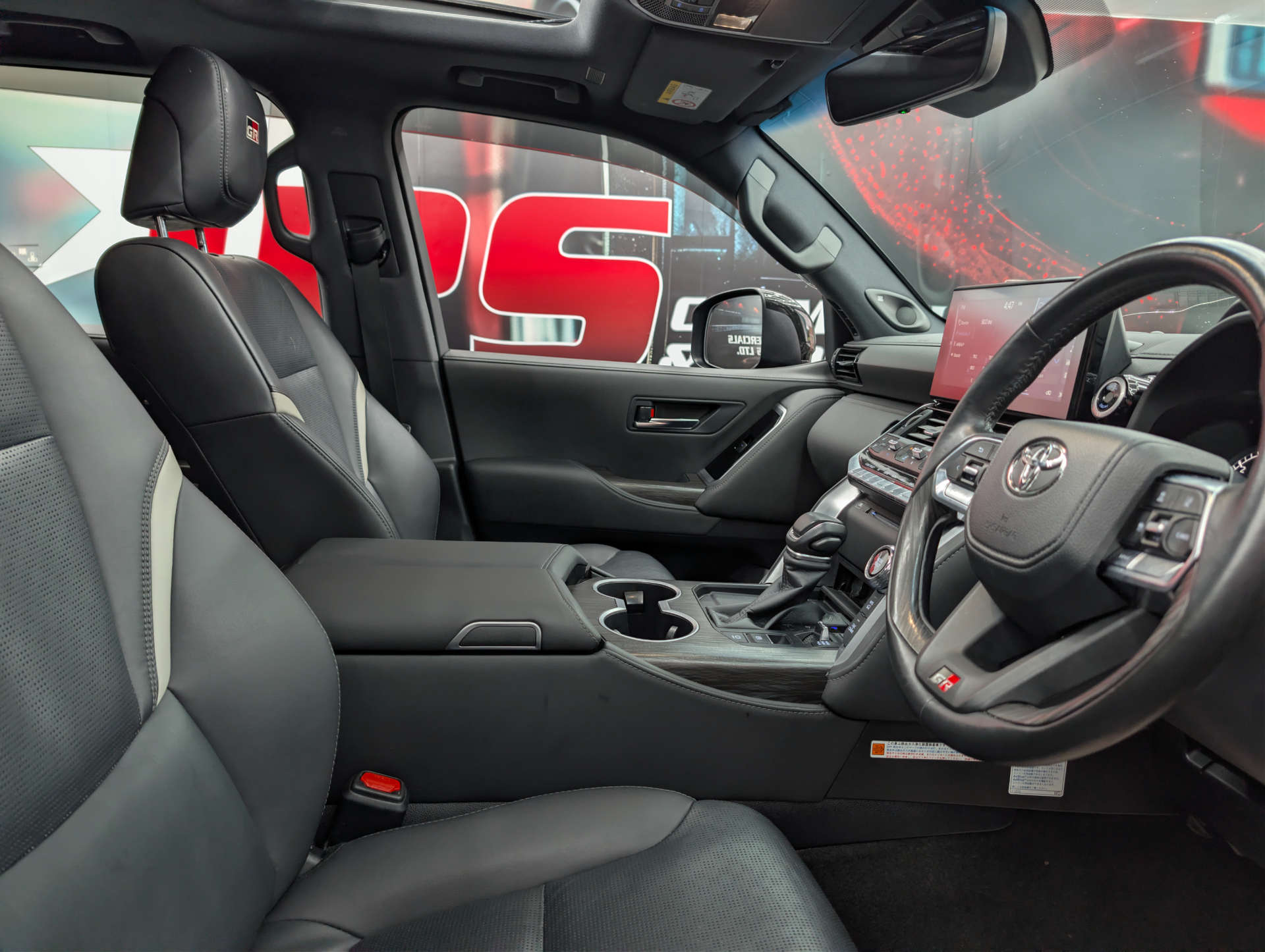 2025 TOYOTA LAND CRUISER GR Sport 3.3L - vehicle photo 14 for sale on PureCar