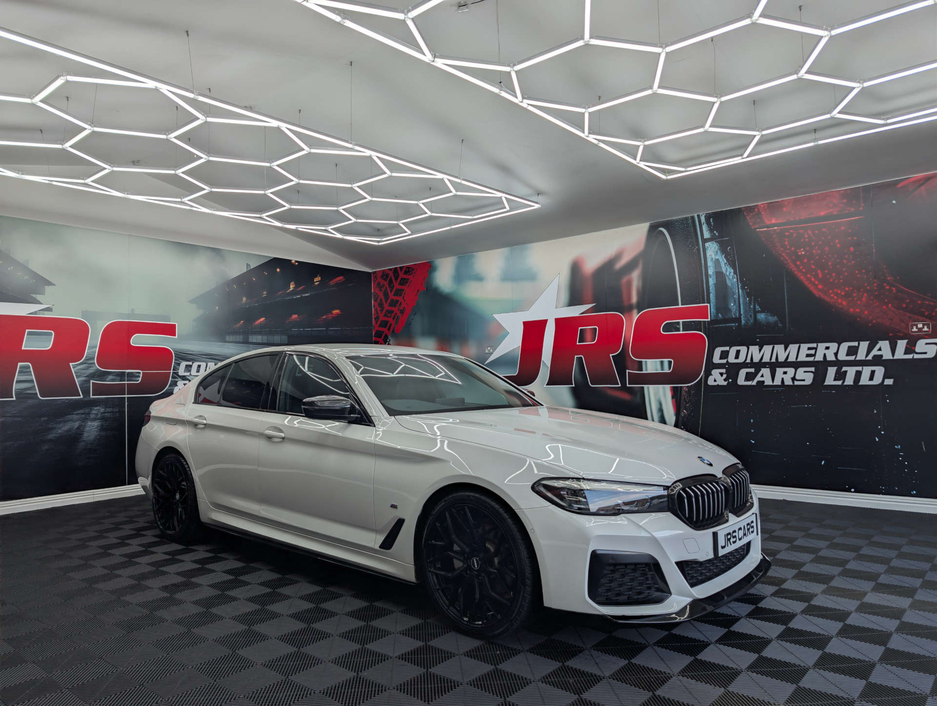 BMW 5 SERIES 2022