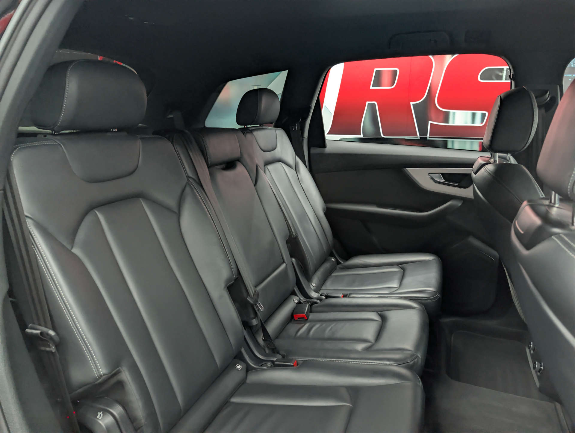 2023 AUDI Q7 S Line - vehicle photo 14 for sale on PureCar