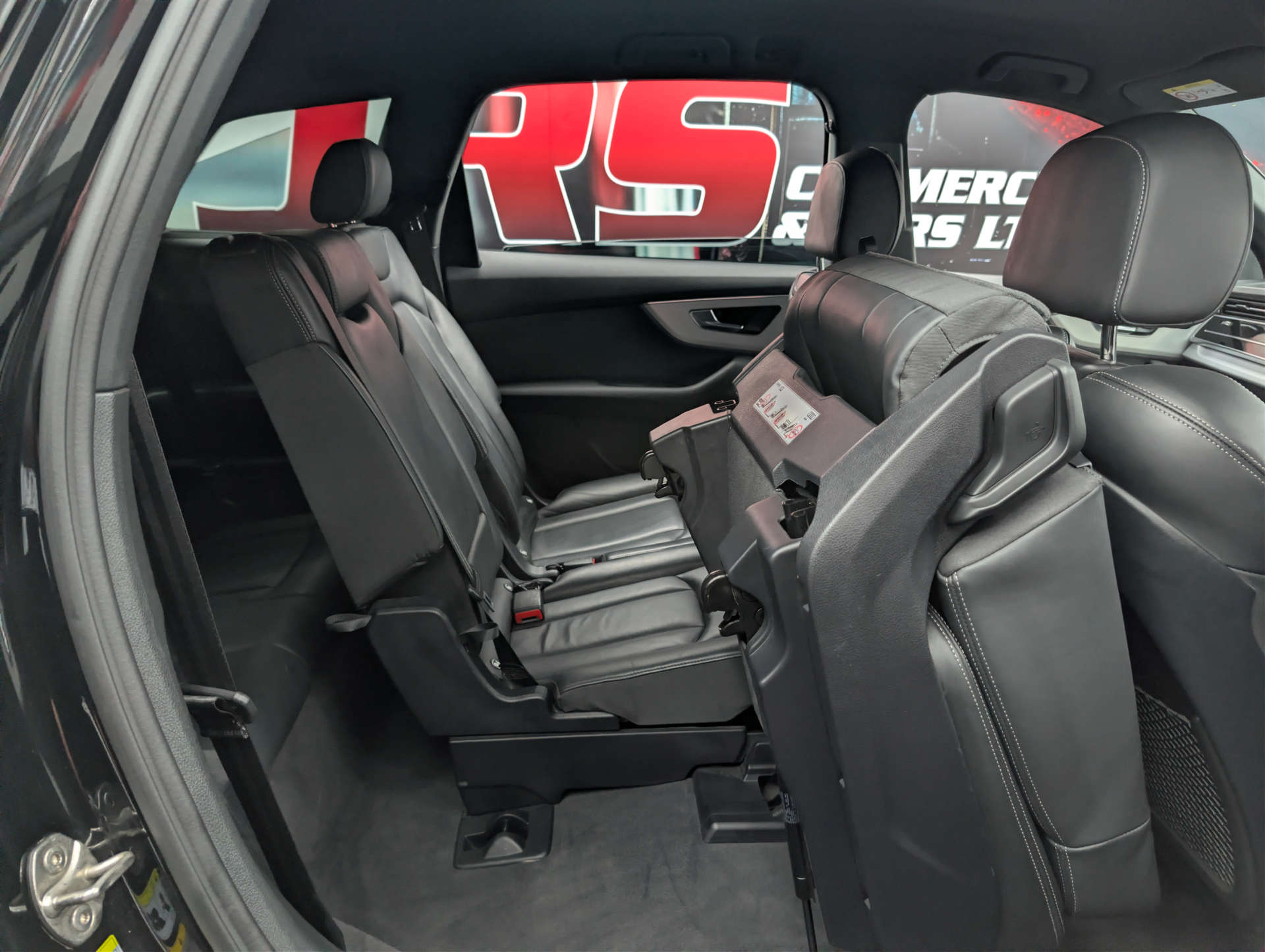 2023 AUDI Q7 S Line - vehicle photo 15 for sale on PureCar
