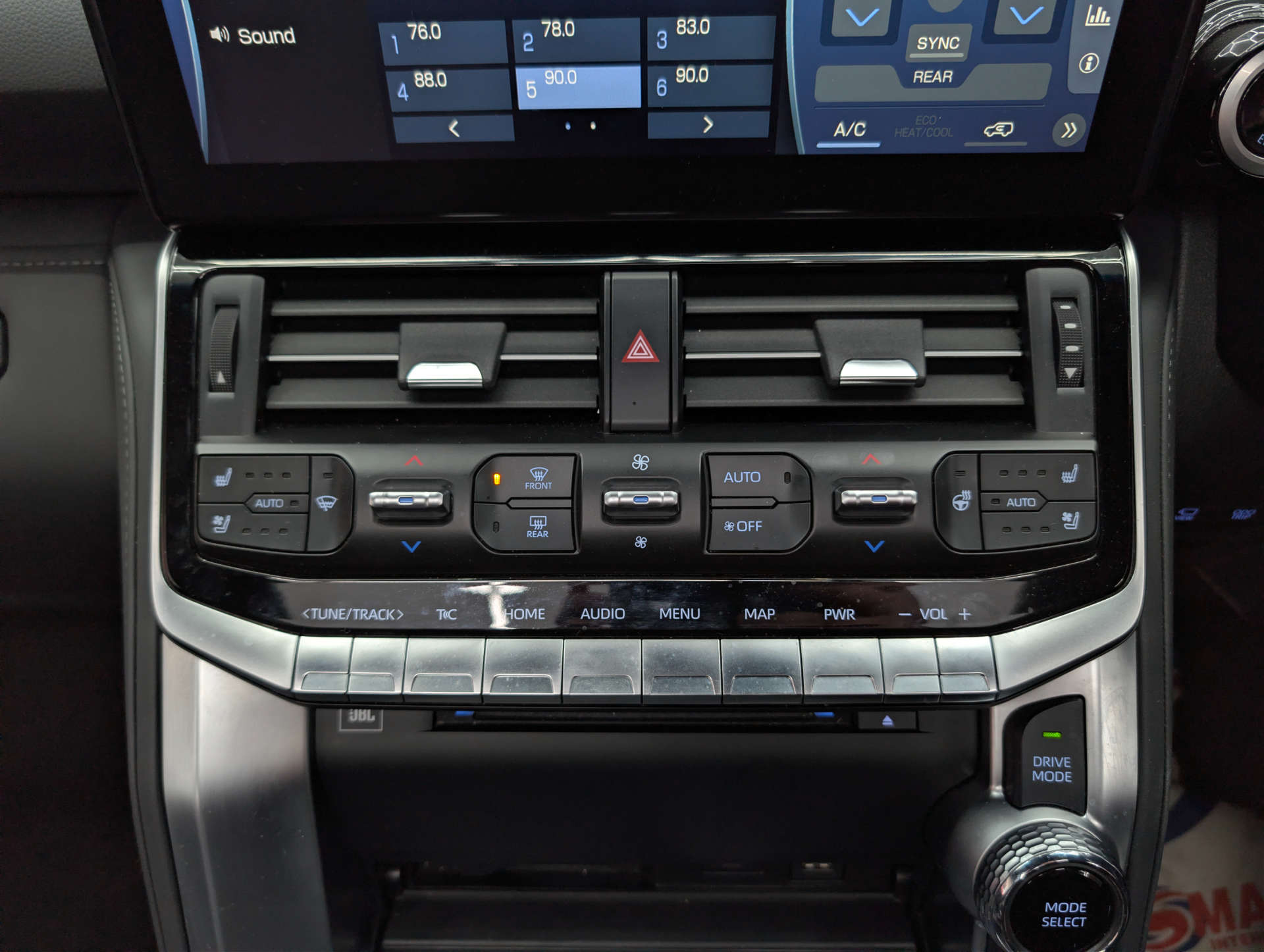 2025 TOYOTA LAND CRUISER GR Sport 3.3L - vehicle photo 37 for sale on PureCar