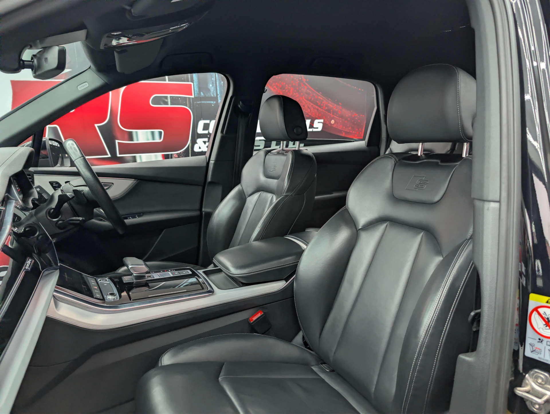 2023 AUDI Q7 S Line - vehicle photo 21 for sale on PureCar