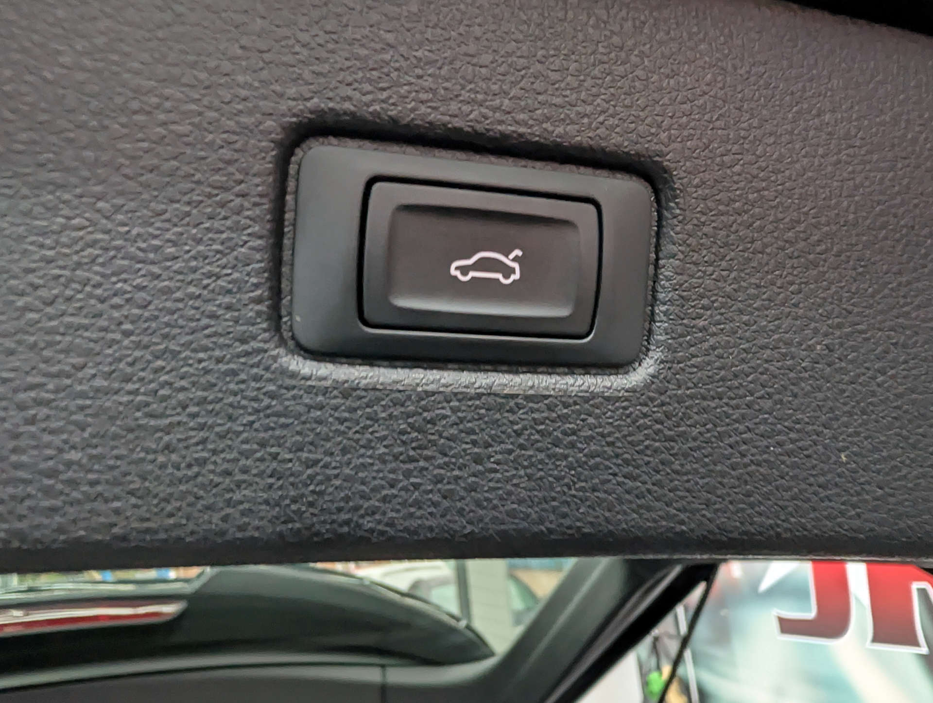 2023 AUDI Q7 S Line - vehicle photo 44 for sale on PureCar