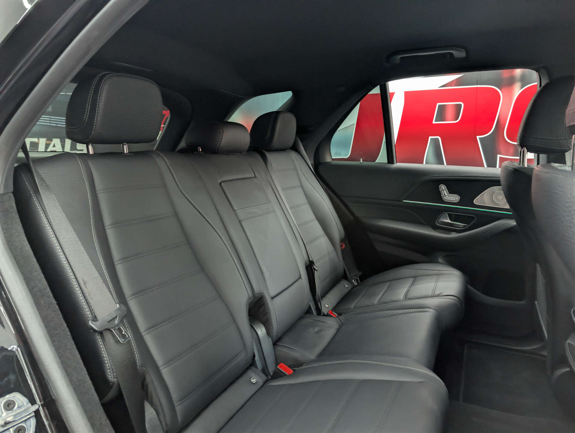 2024 MERCEDES GLE 3.0 GLE 450 AMG Line D MHEV 4MATIC Auto 4WD 5dr - vehicle photo 15 for sale on PureCar