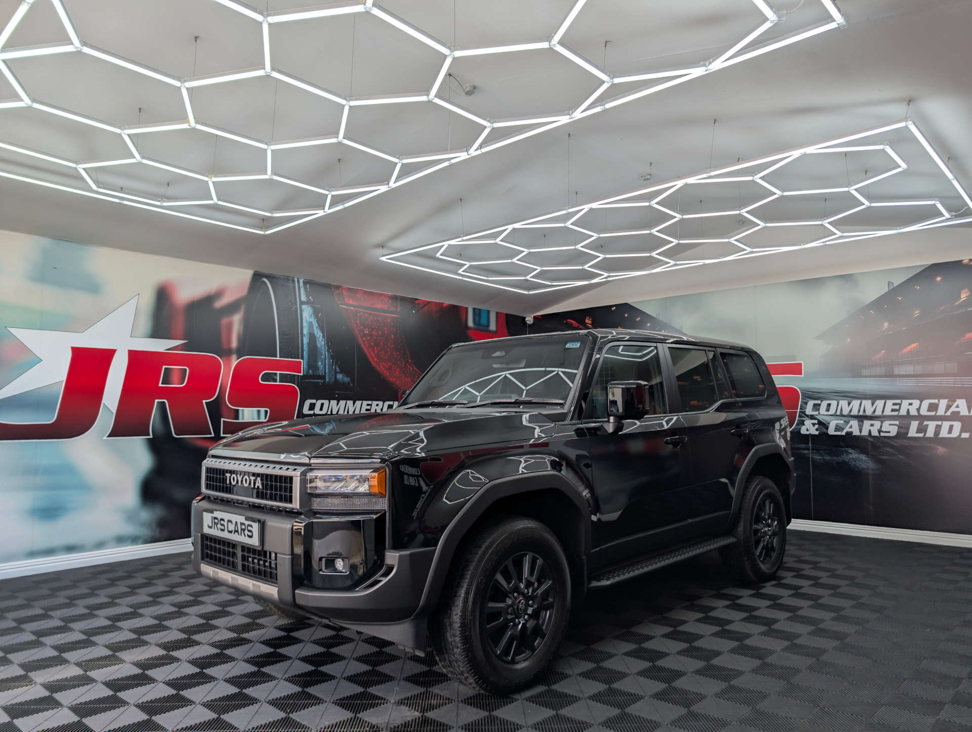 2026 TOYOTA LAND CRUISER 2.8 Land Cruiser Commercial Auto 4WD 5dr - vehicle photo 3 for sale on PureCar