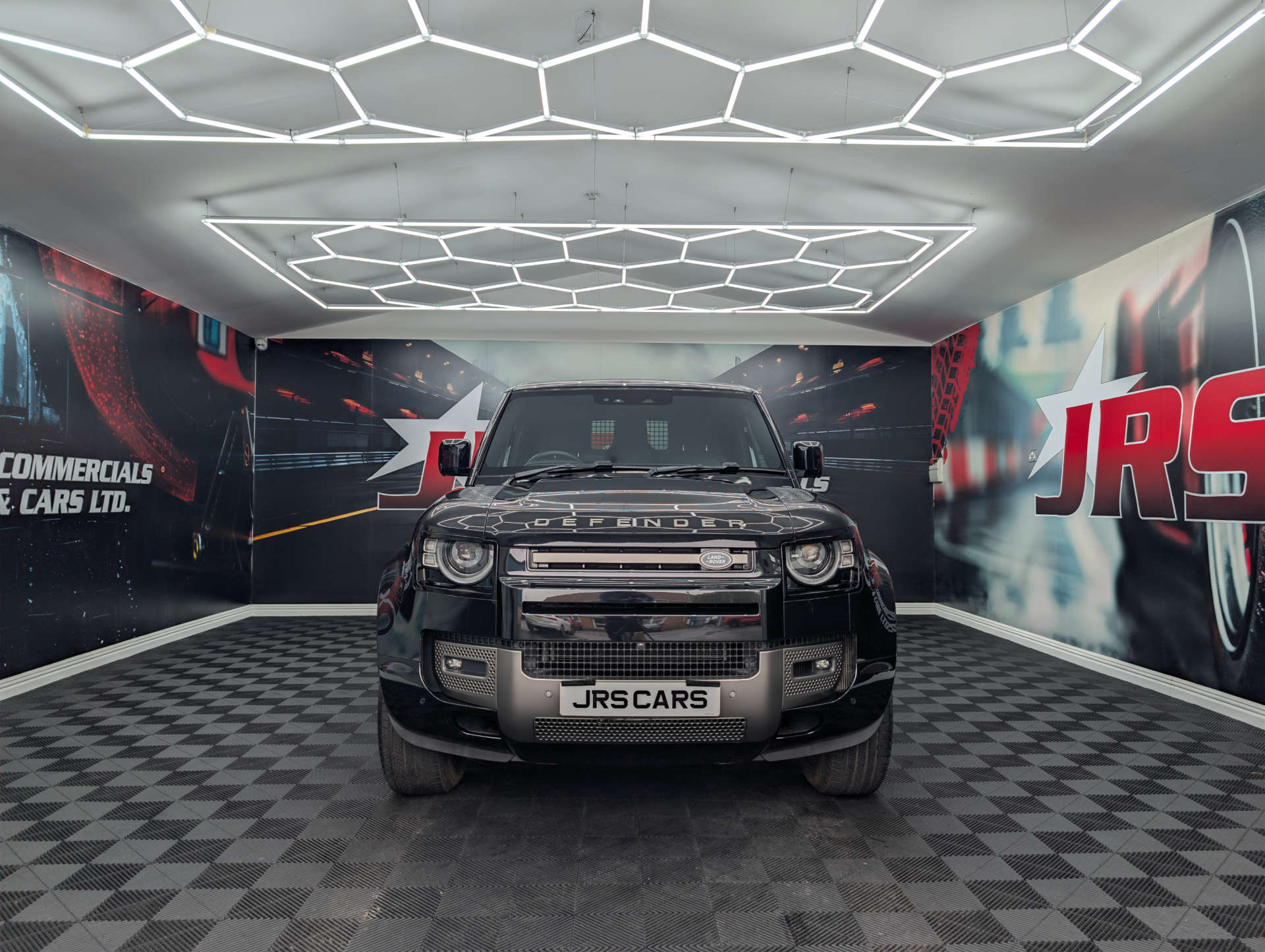 2025 LAND ROVER DEFENDER 3.0 Defender Hard Top X-Dynamic HSE D MHEV Auto 4WD 3dr - vehicle photo 2 for sale on PureCar