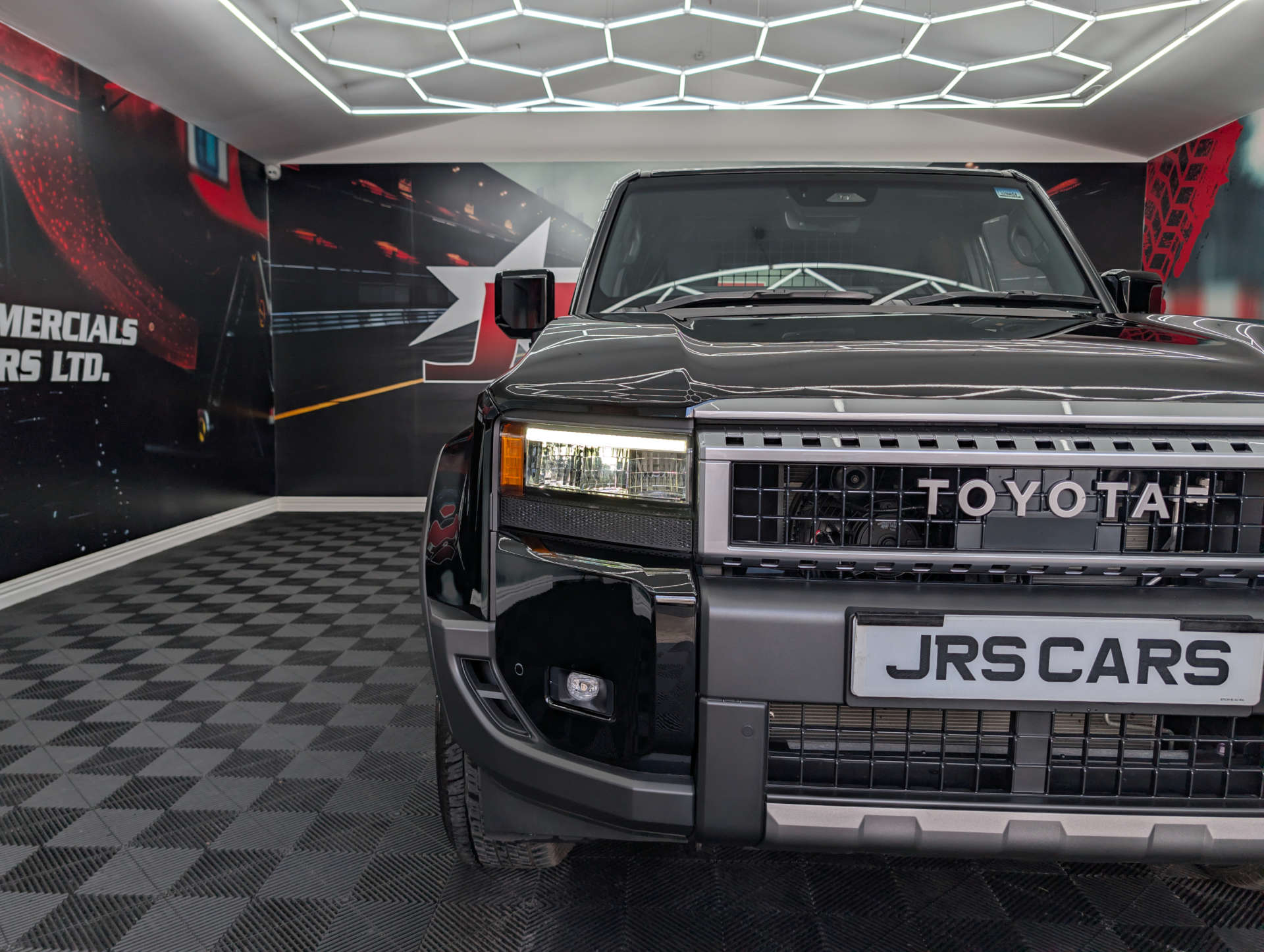 2026 TOYOTA LAND CRUISER 2.8 Land Cruiser Commercial Auto 4WD 5dr - vehicle photo 9 for sale on PureCar