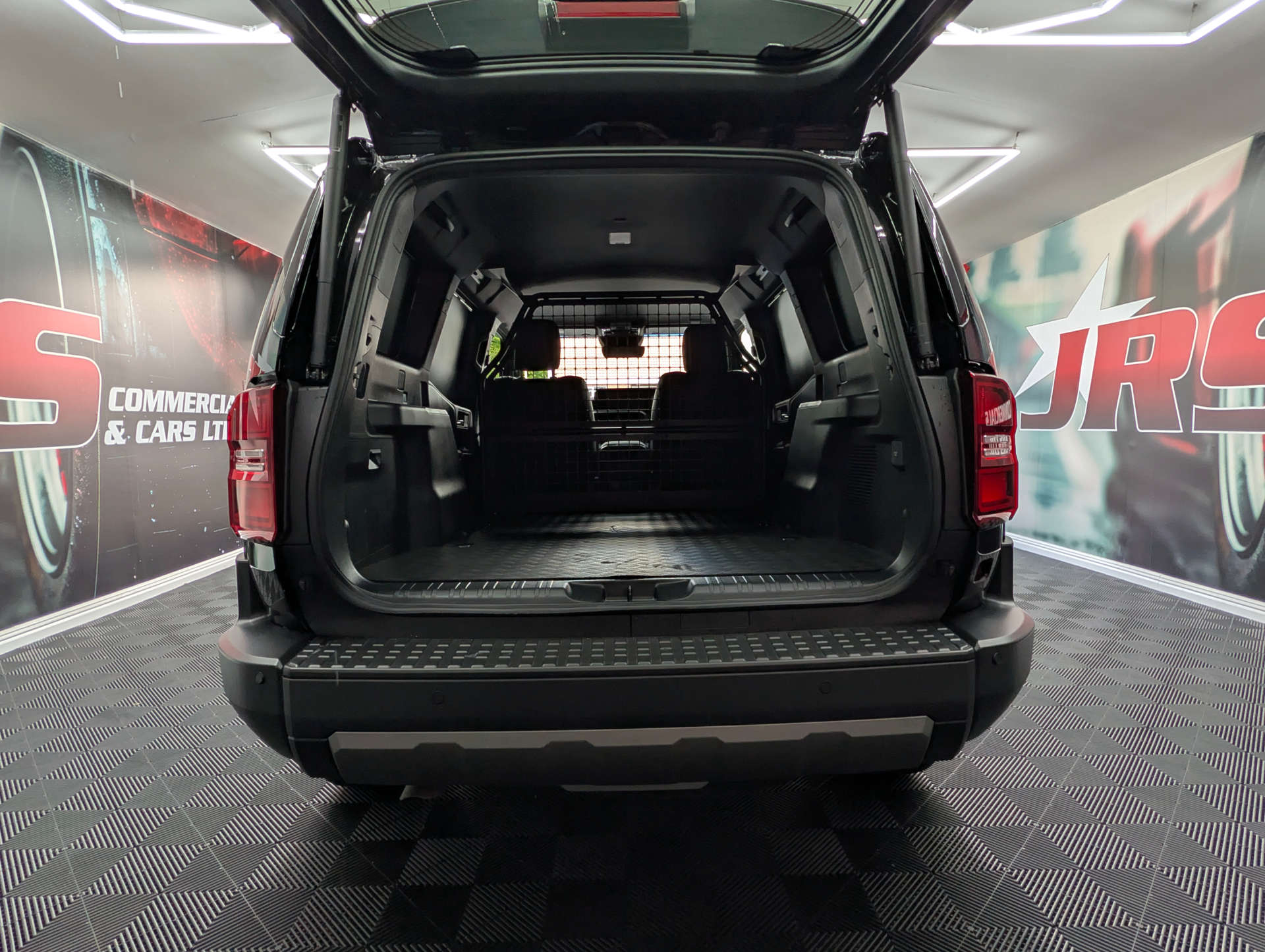 2026 TOYOTA LAND CRUISER 2.8 Land Cruiser Commercial Auto 4WD 5dr - vehicle photo 11 for sale on PureCar
