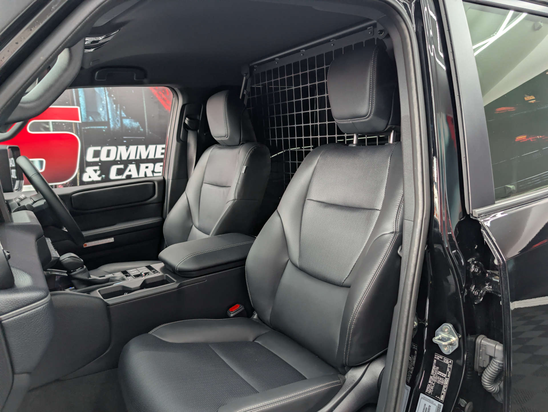 2026 TOYOTA LAND CRUISER 2.8 Land Cruiser Commercial Auto 4WD 5dr - vehicle photo 18 for sale on PureCar