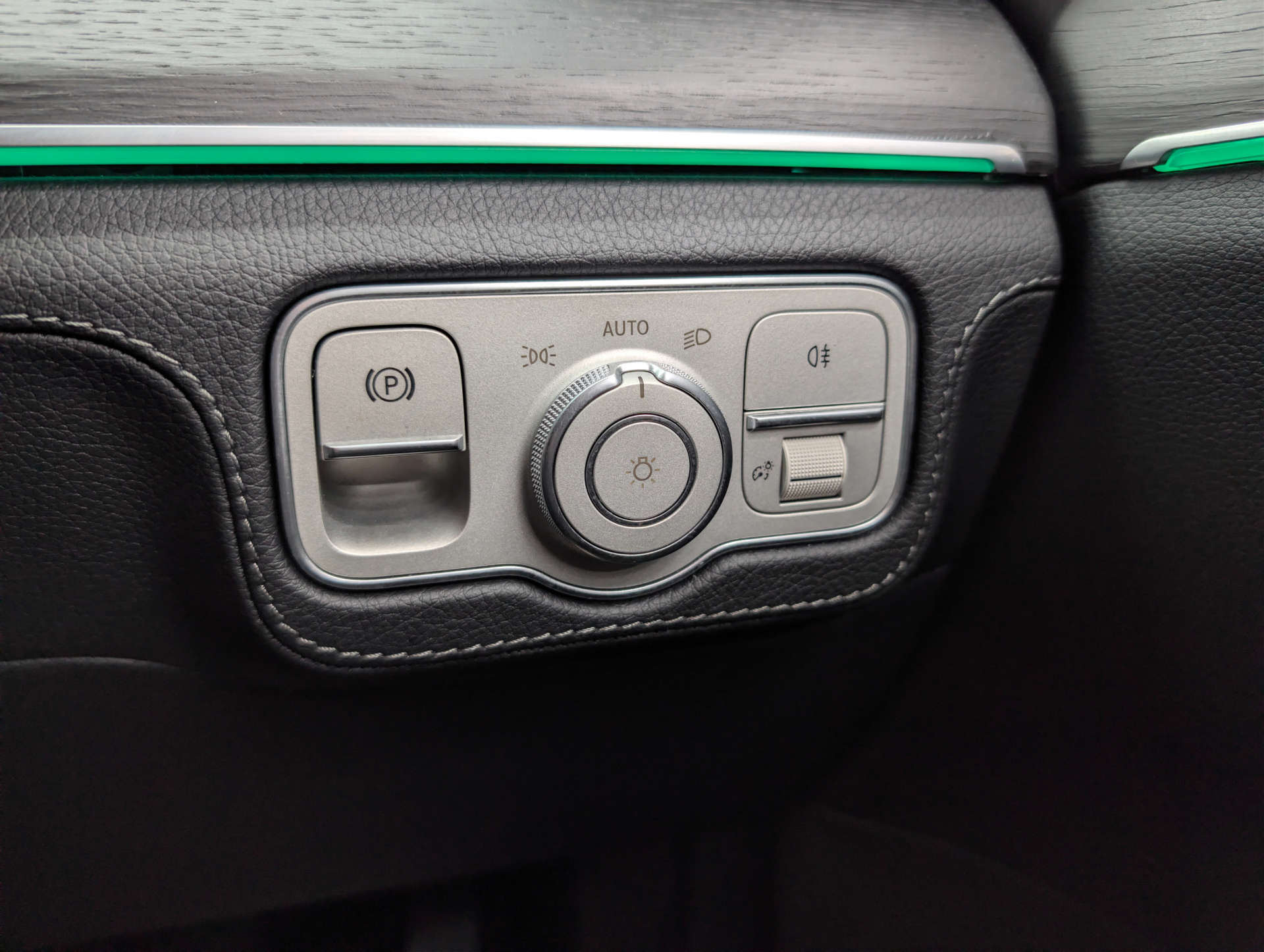 2024 MERCEDES GLE 3.0 GLE 450 AMG Line D MHEV 4MATIC Auto 4WD 5dr - vehicle photo 47 for sale on PureCar