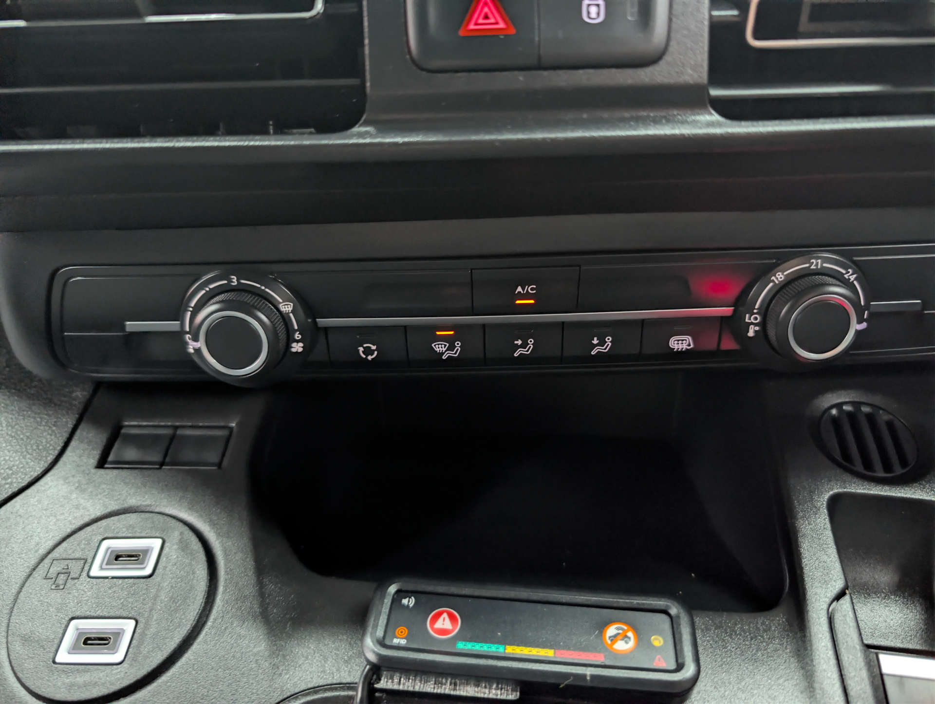 2025 CITROEN BERLINGO 1.5 Berlingo Enterprise BlueHDi S/S 5dr - vehicle photo 21 for sale on PureCar