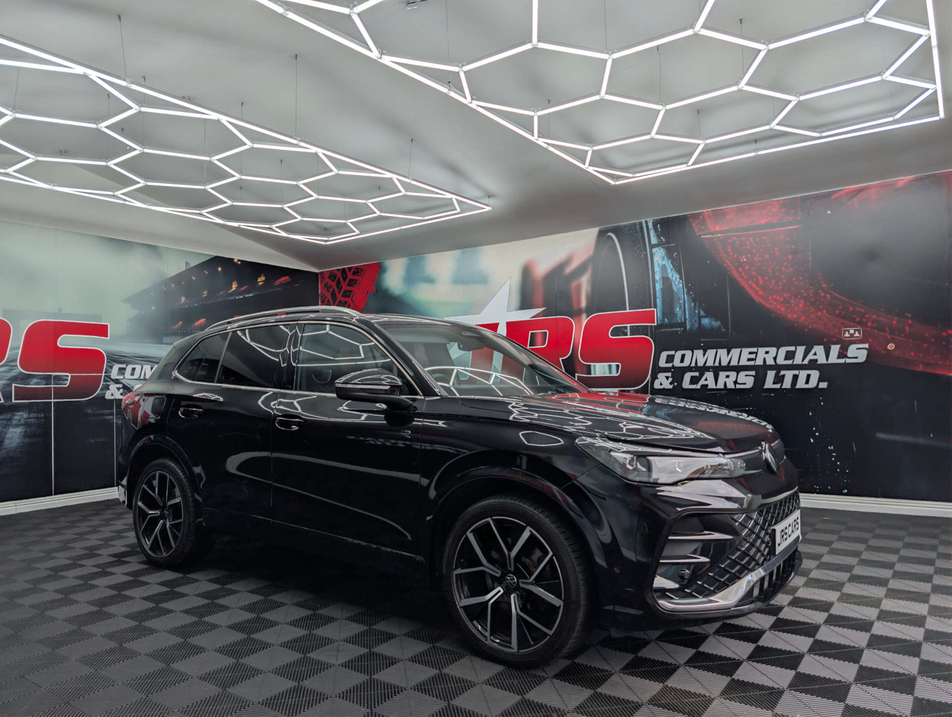 VOLKSWAGEN TIGUAN 2024