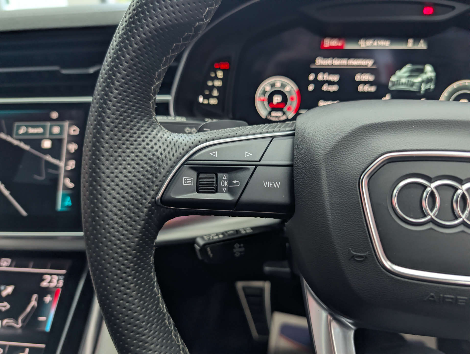 2023 AUDI Q7 S Line - vehicle photo 30 for sale on PureCar