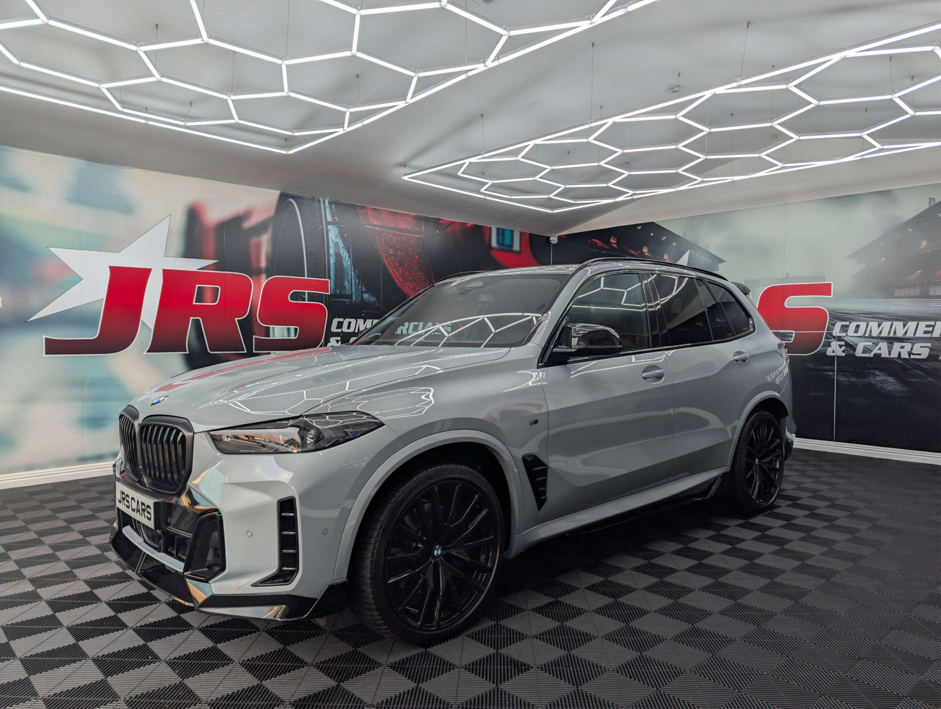 2023 BMW X5 3.0 X5 xDrive 30d M Sport MHEV Auto 4WD 5dr - vehicle photo 3 for sale on PureCar
