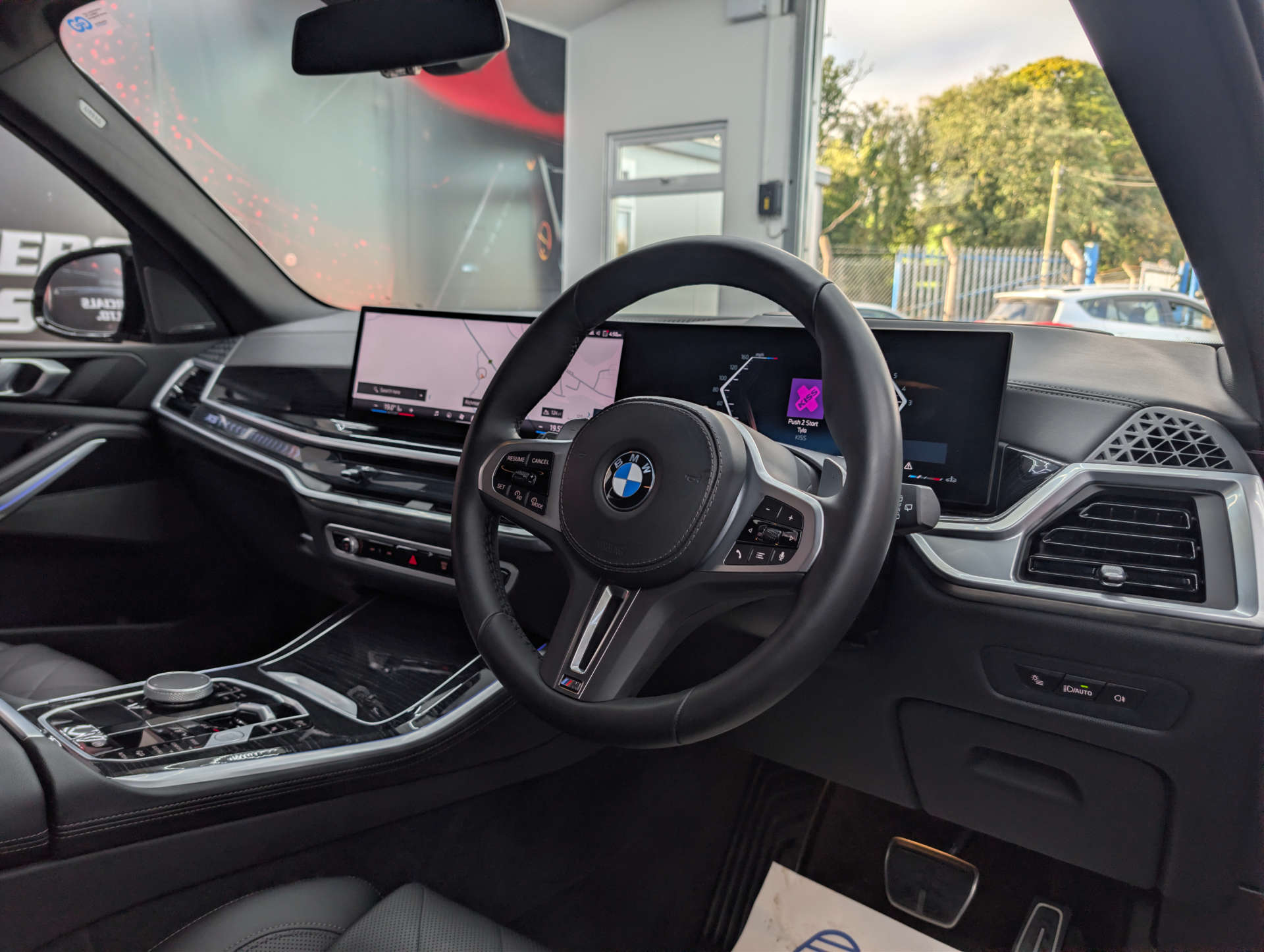 2023 BMW X5 3.0 X5 xDrive 30d M Sport MHEV Auto 4WD 5dr - vehicle photo 12 for sale on PureCar