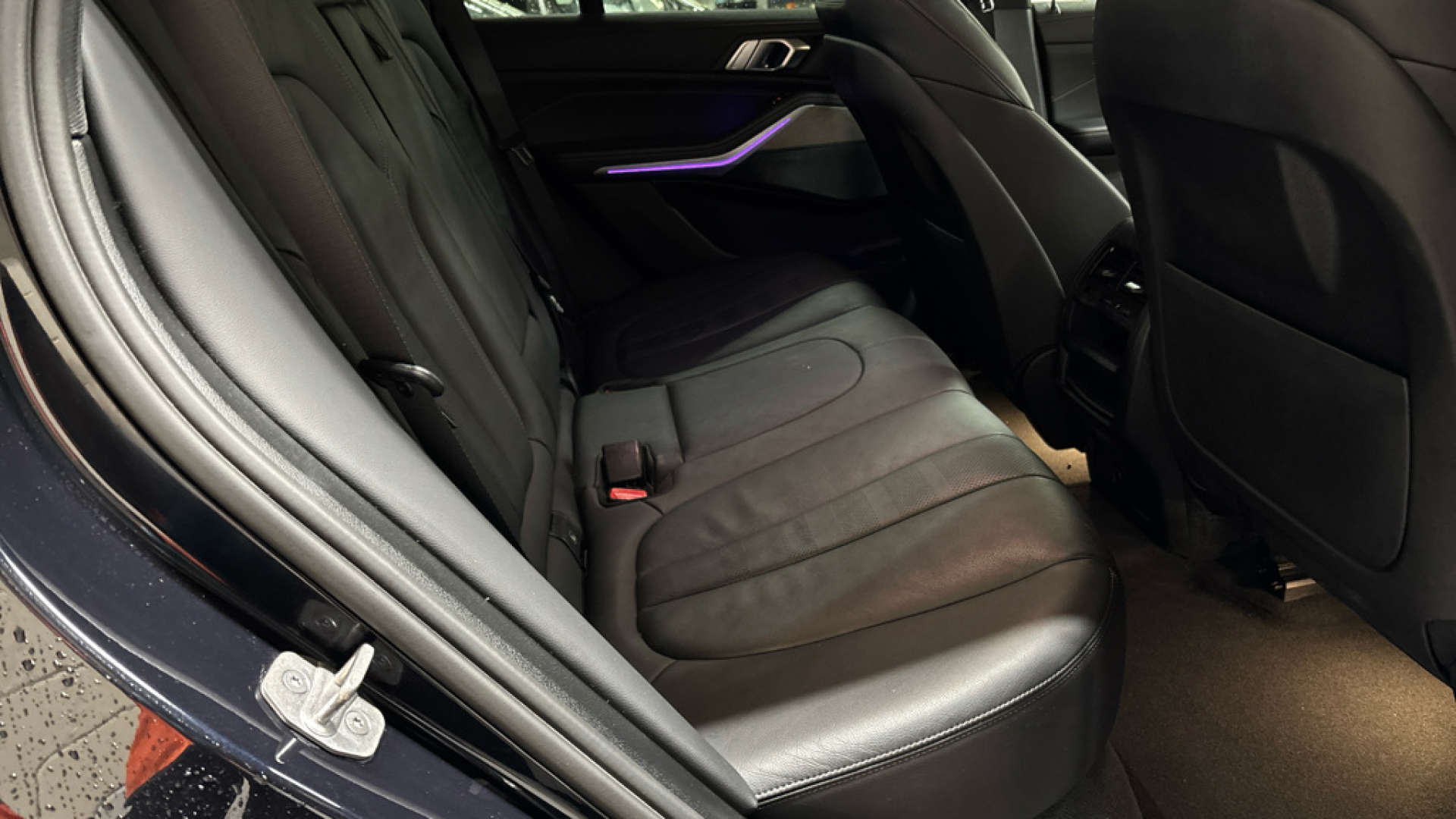 2022 BMW X5 3.0 X5 xDrive 30d M Sport MHEV Auto 4WD 5dr - vehicle photo 9 for sale on PureCar