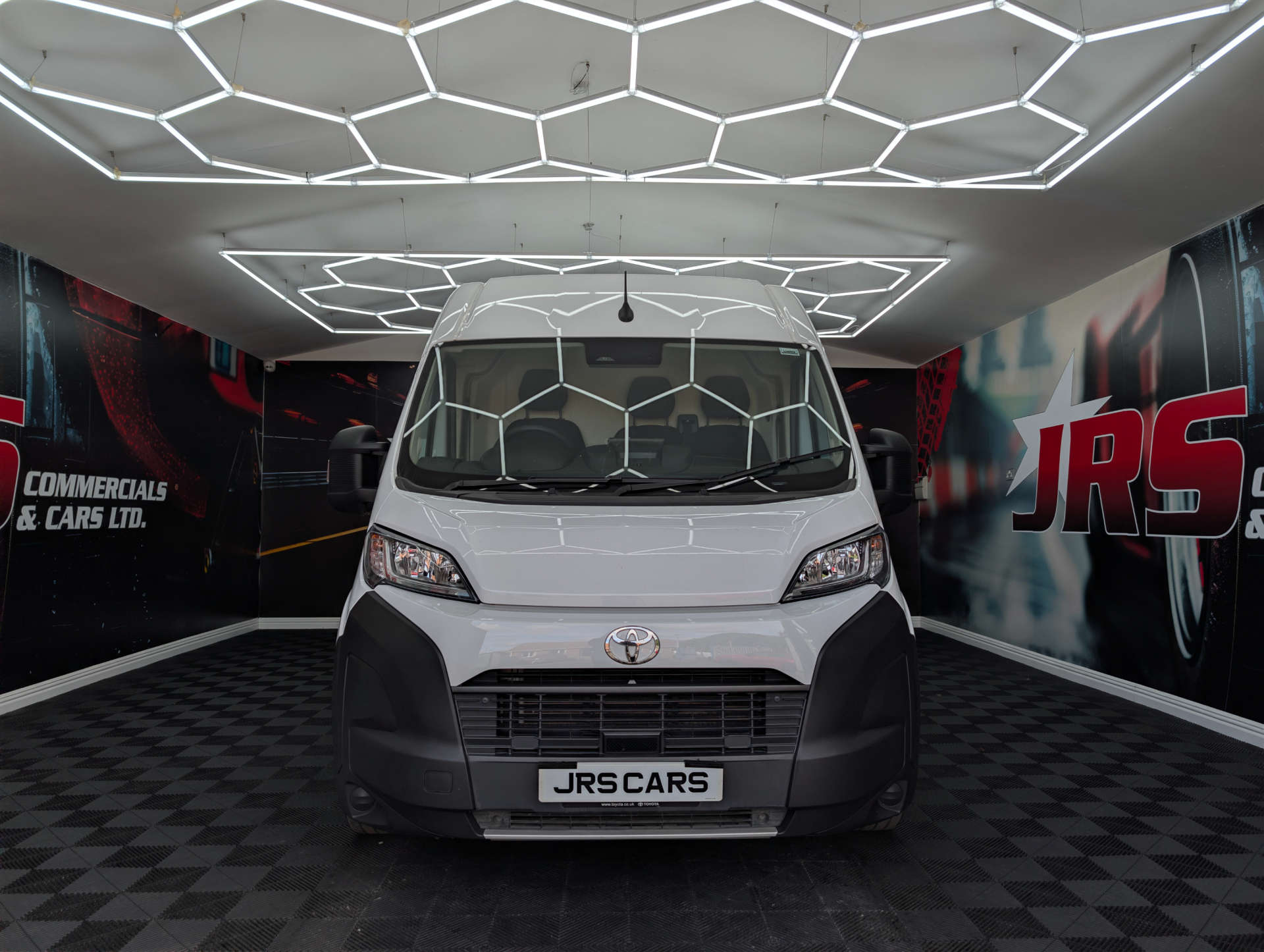 2025 TOYOTA PROACE MAX 2.2 Proace Max Icon - vehicle photo 2 for sale on PureCar