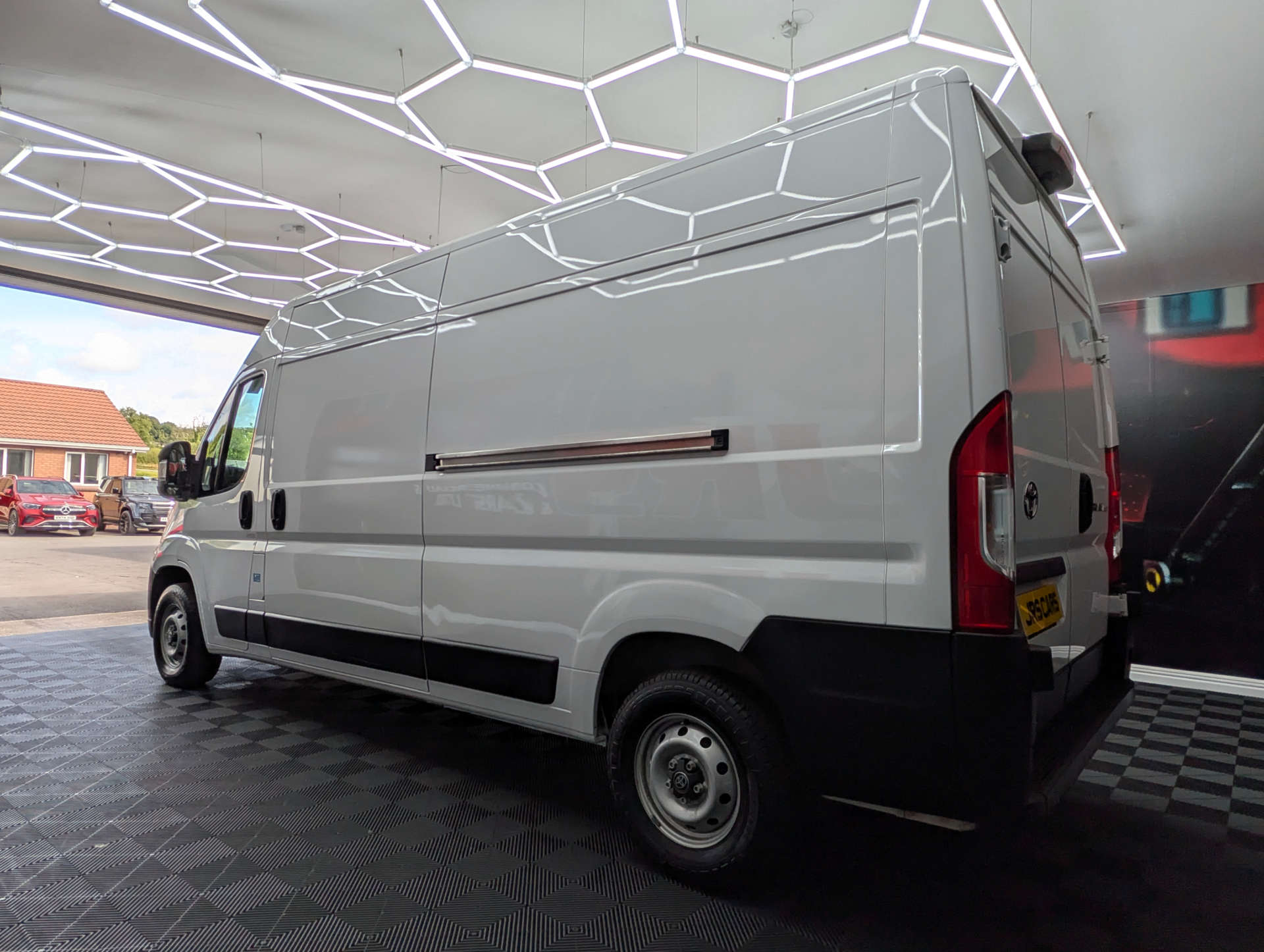 2025 TOYOTA PROACE MAX 2.2 Proace Max Icon - vehicle photo 4 for sale on PureCar
