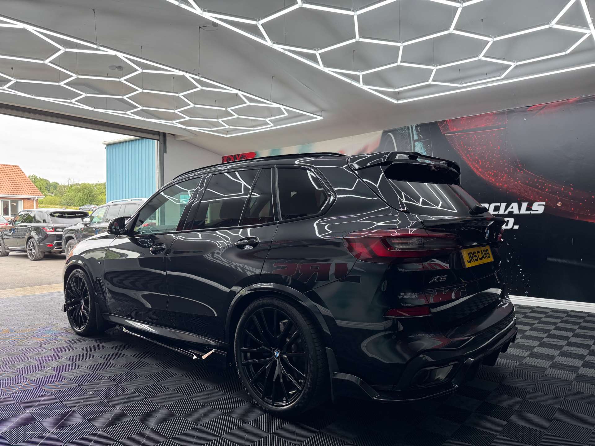 2023 BMW X5 3.0 X5 xDrive 40d M Sport MHEV Auto 4WD 5dr - vehicle photo 4 for sale on PureCar