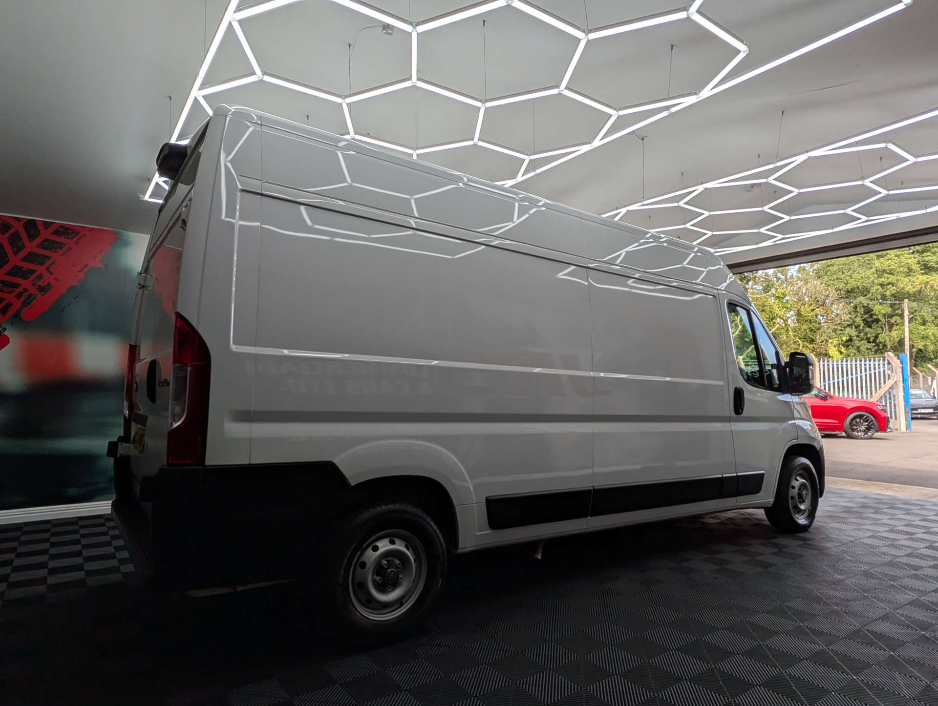 2025 TOYOTA PROACE MAX 2.2 Proace Max Icon - vehicle photo 6 for sale on PureCar